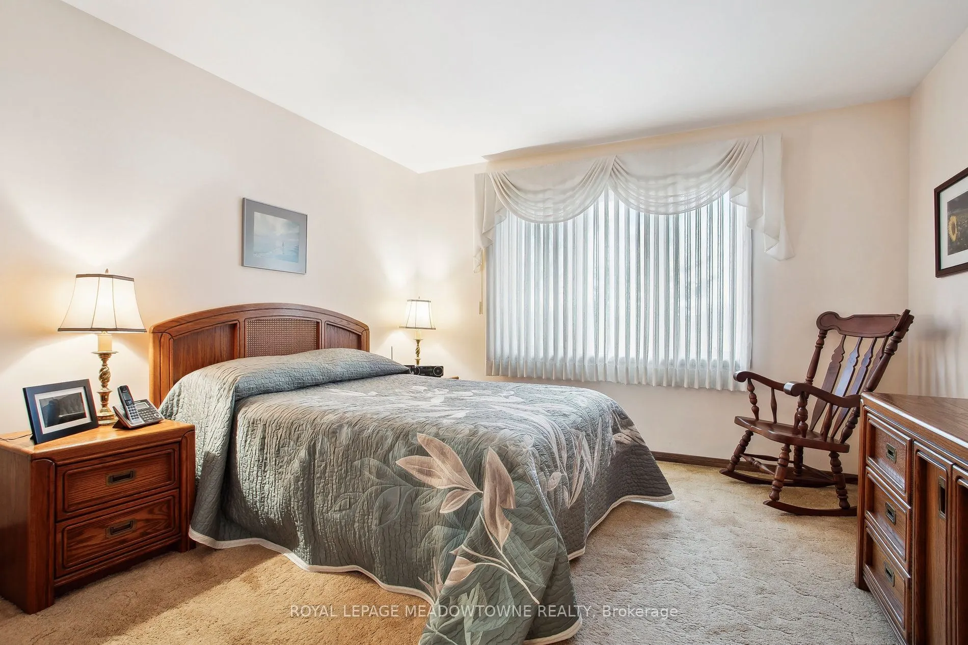 123 Vista Drive W