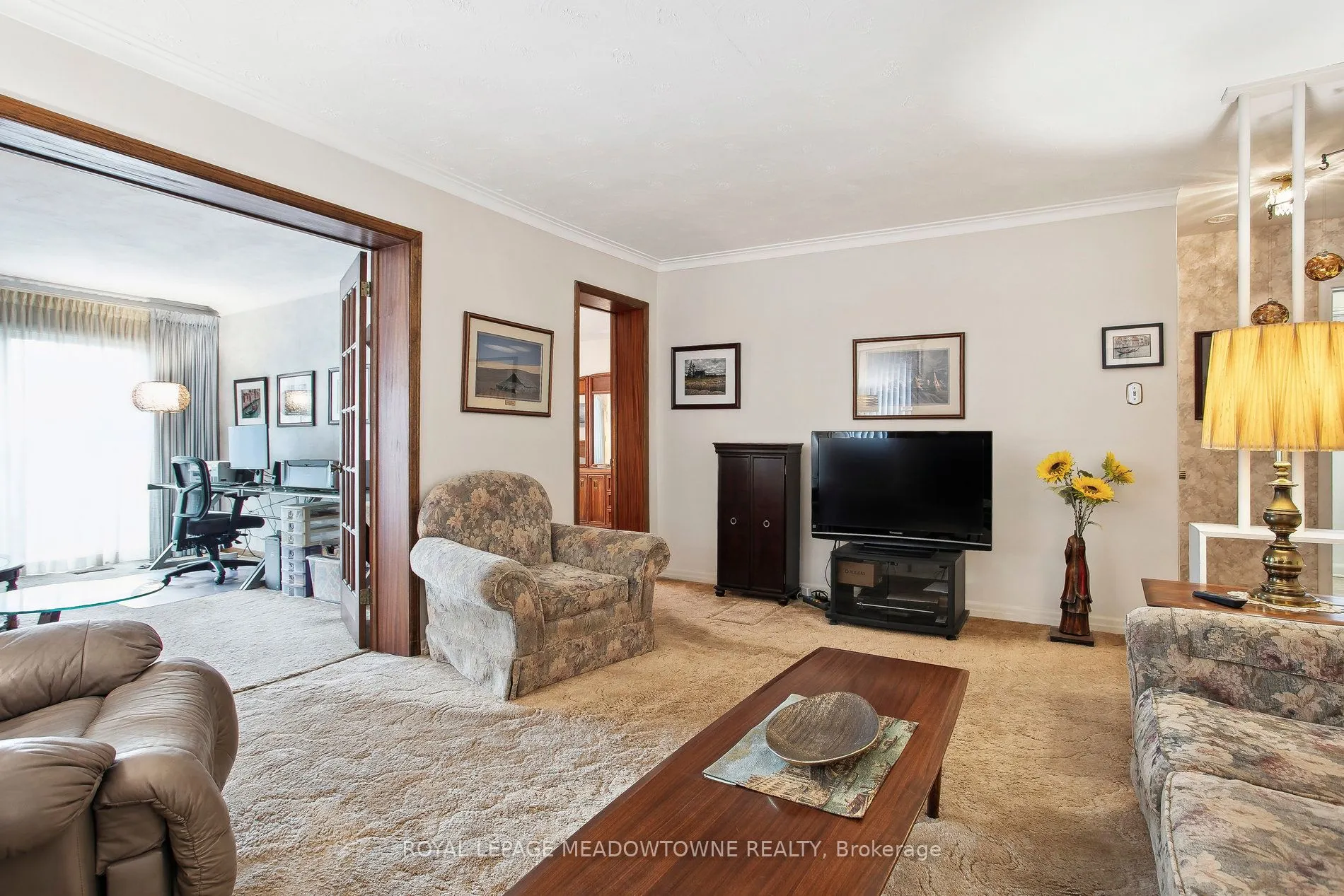123 Vista Drive W