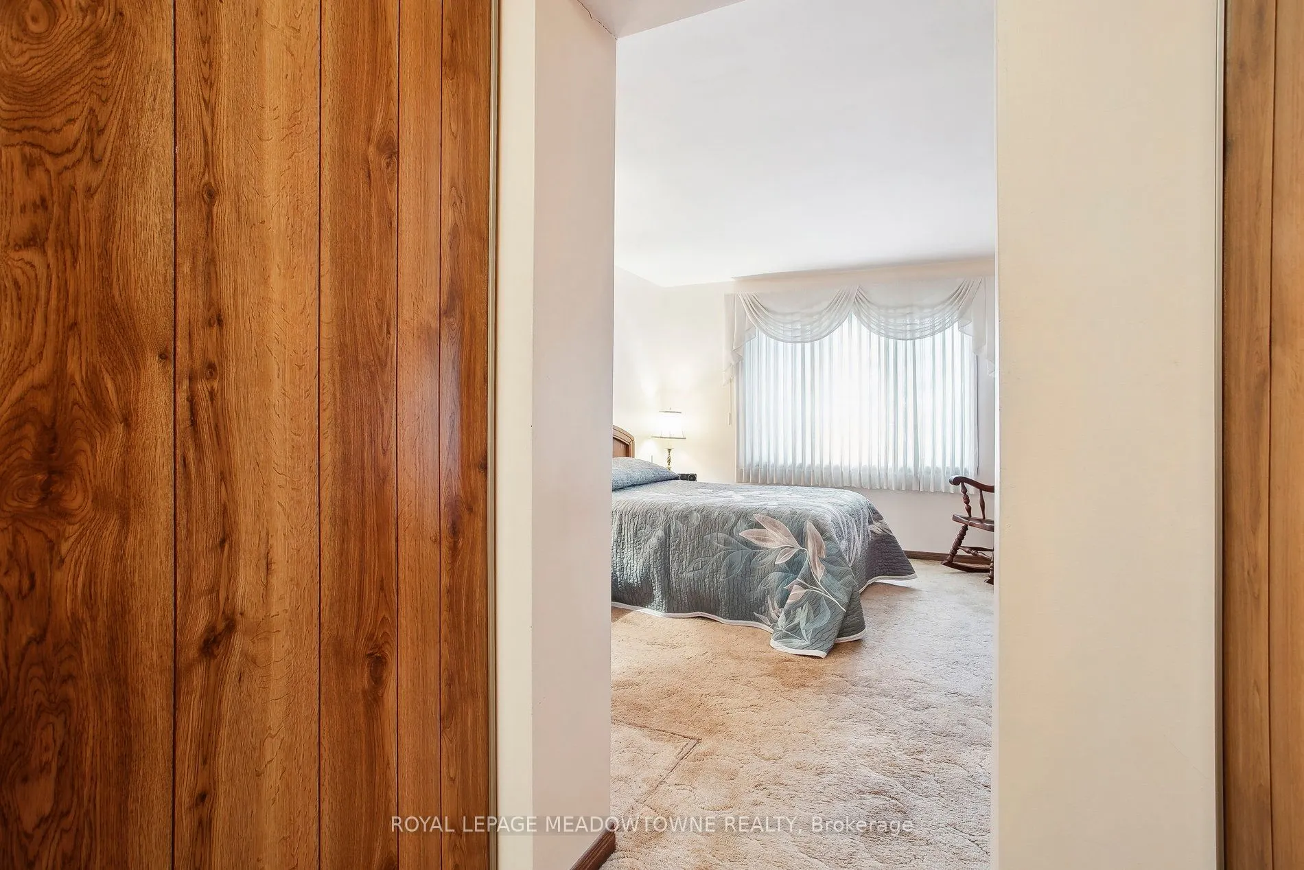 123 Vista Drive W