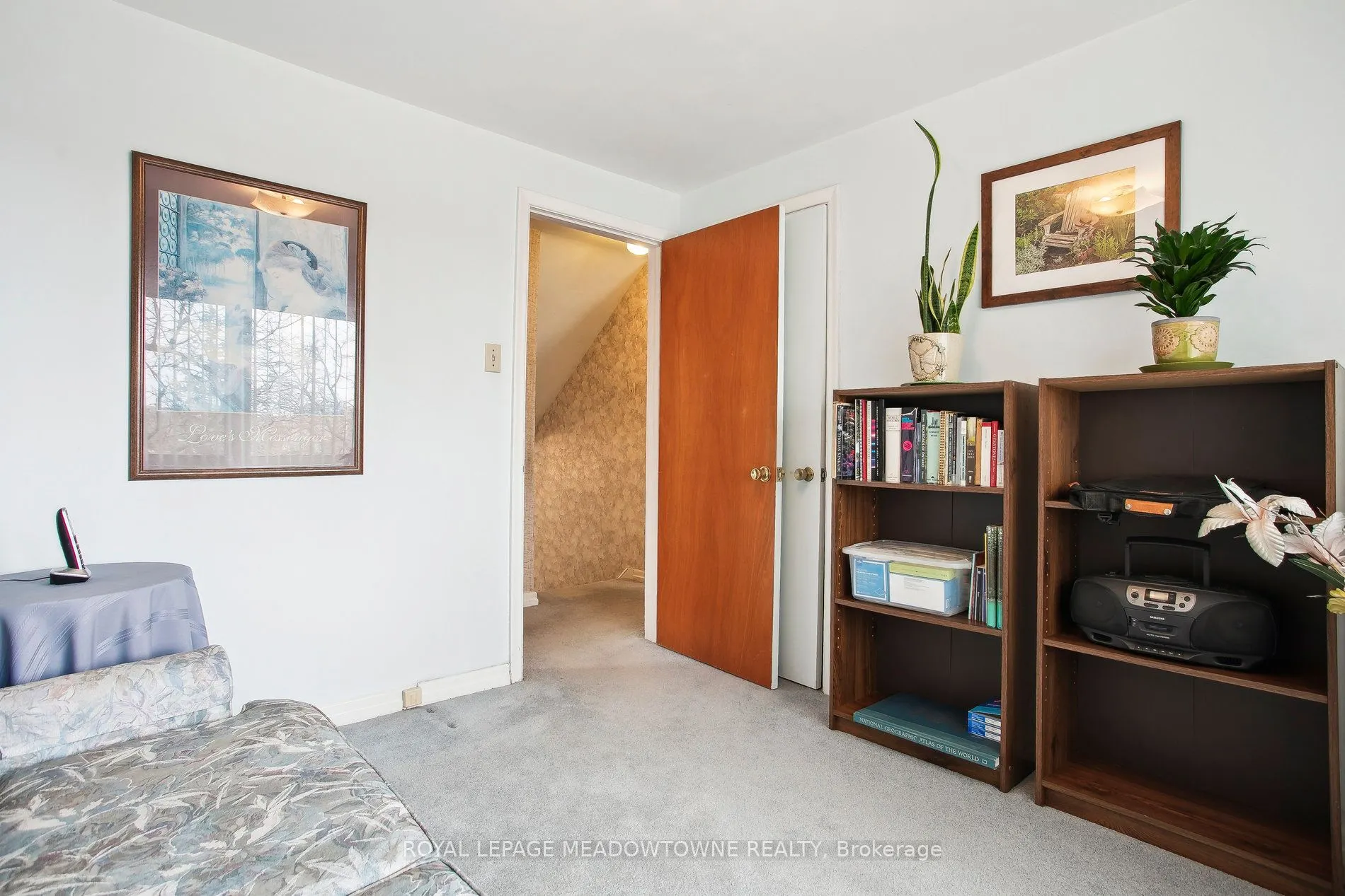 123 Vista Drive W