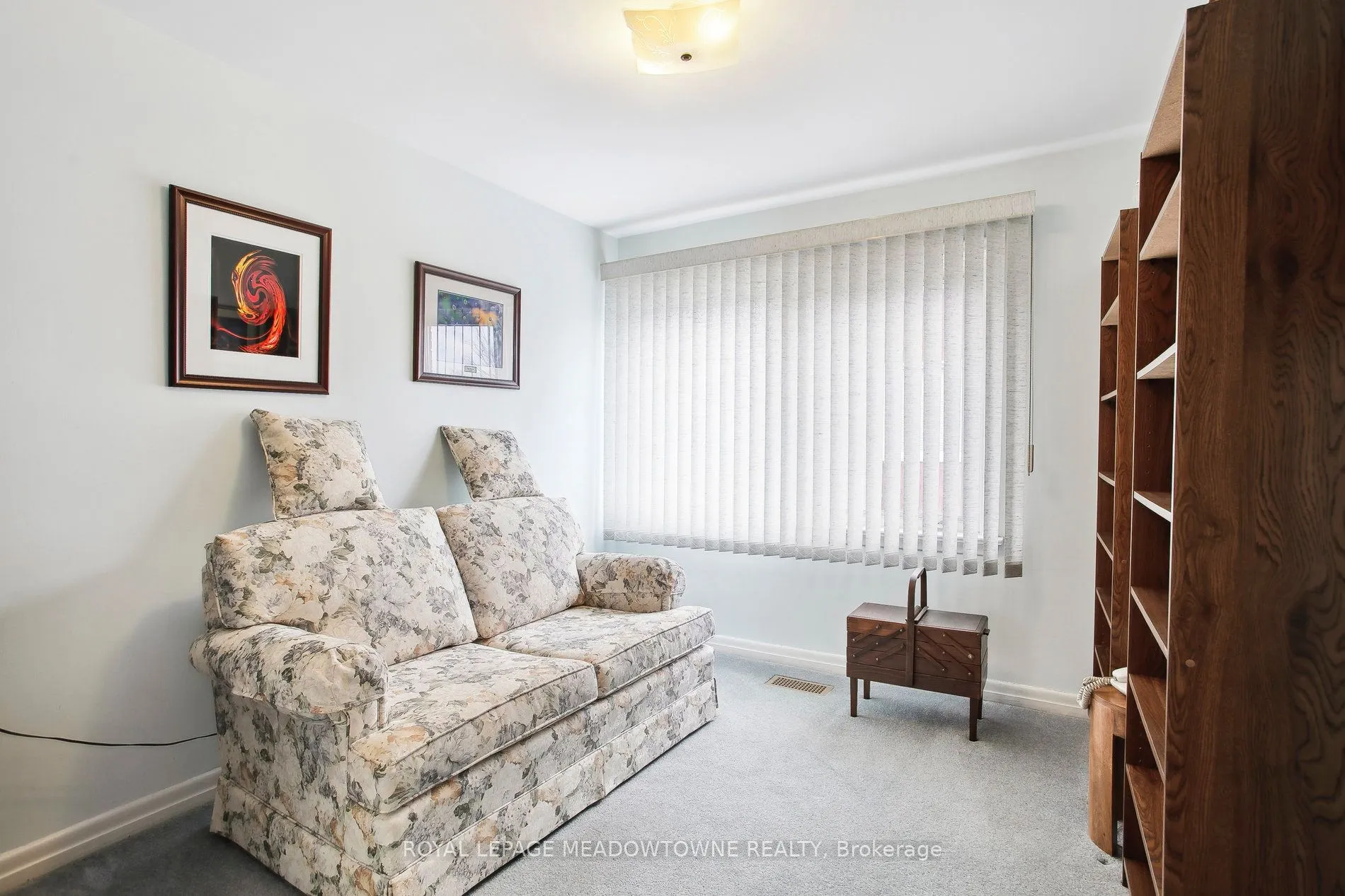 123 Vista Drive W