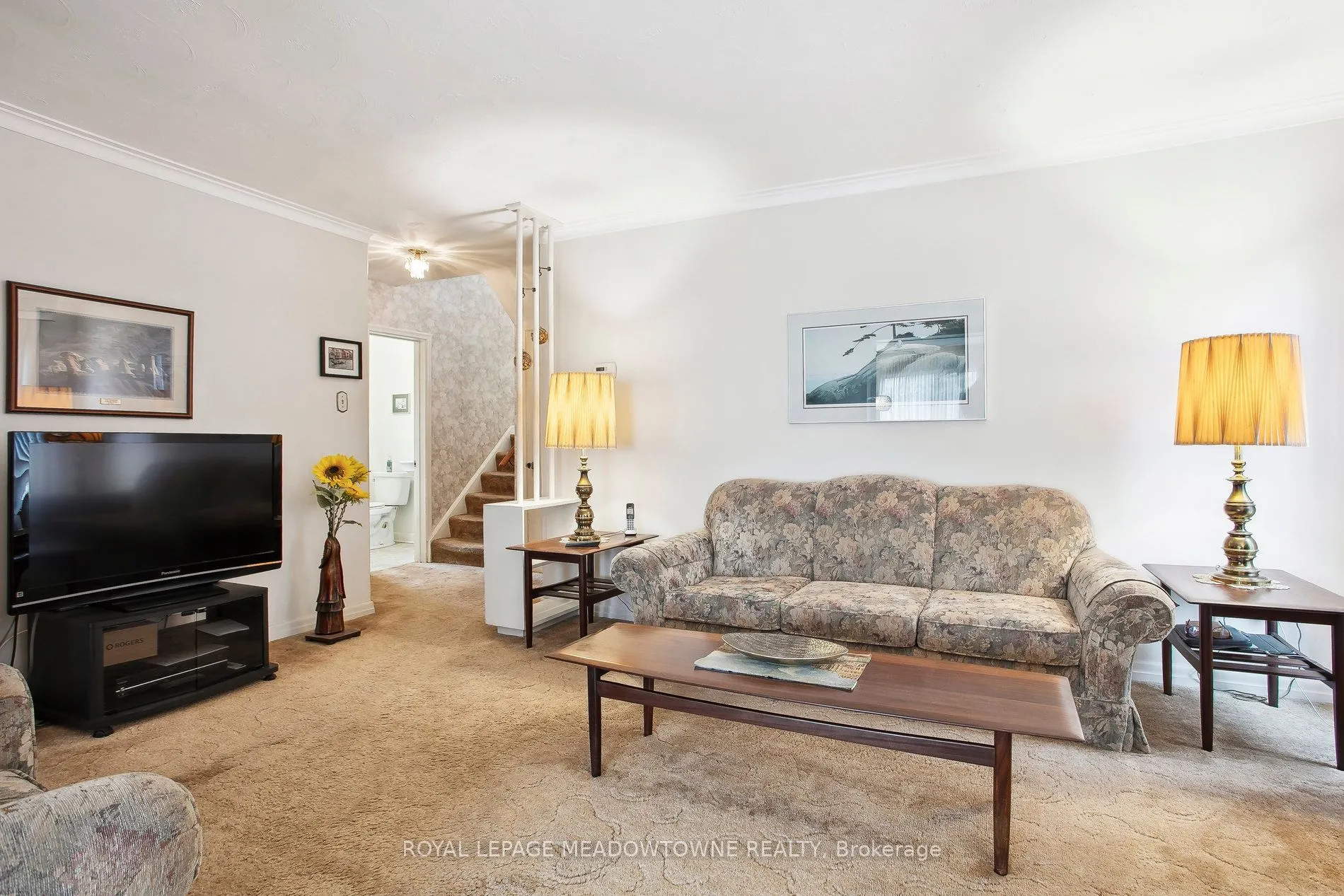 123 Vista Drive W