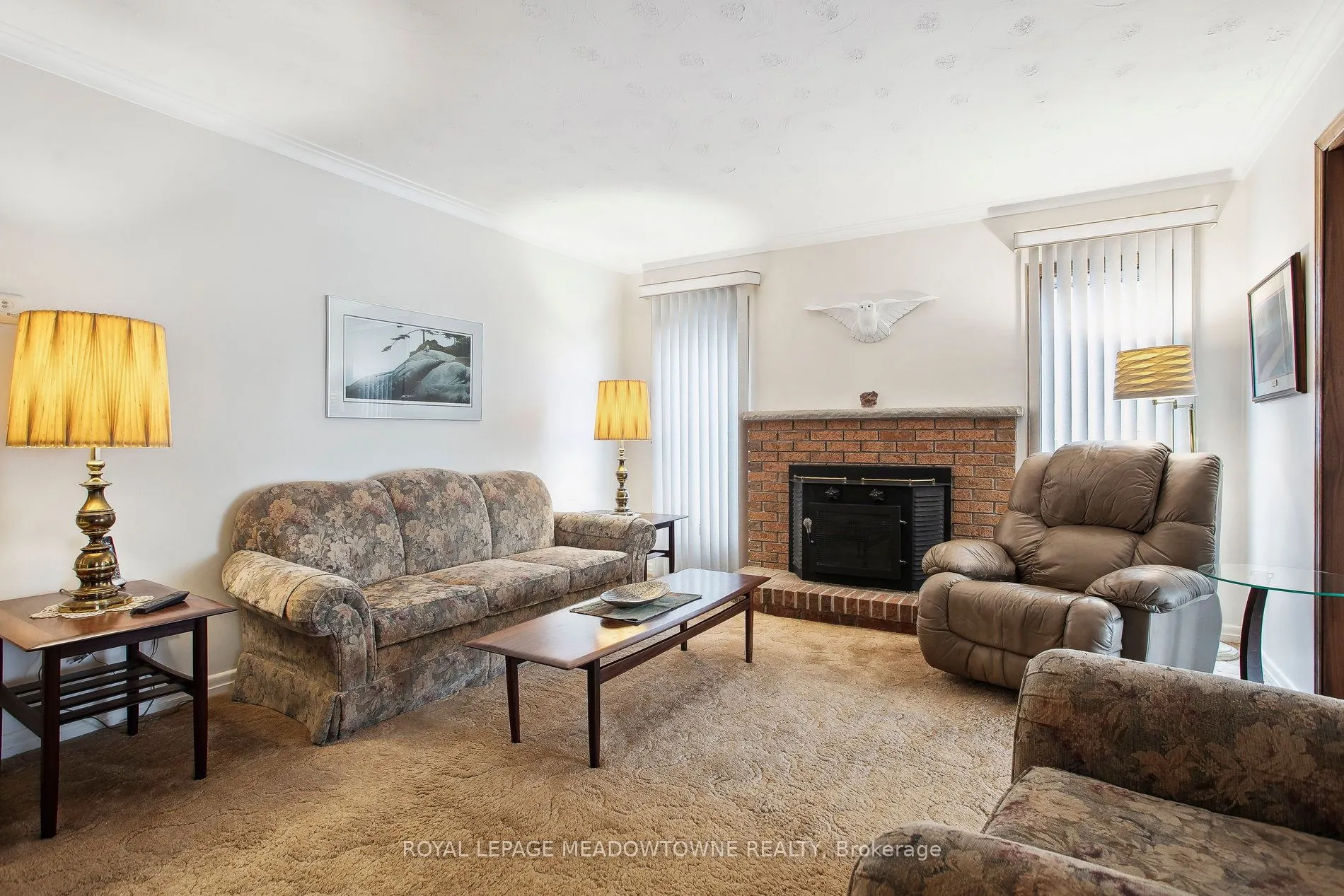 123 Vista Drive W