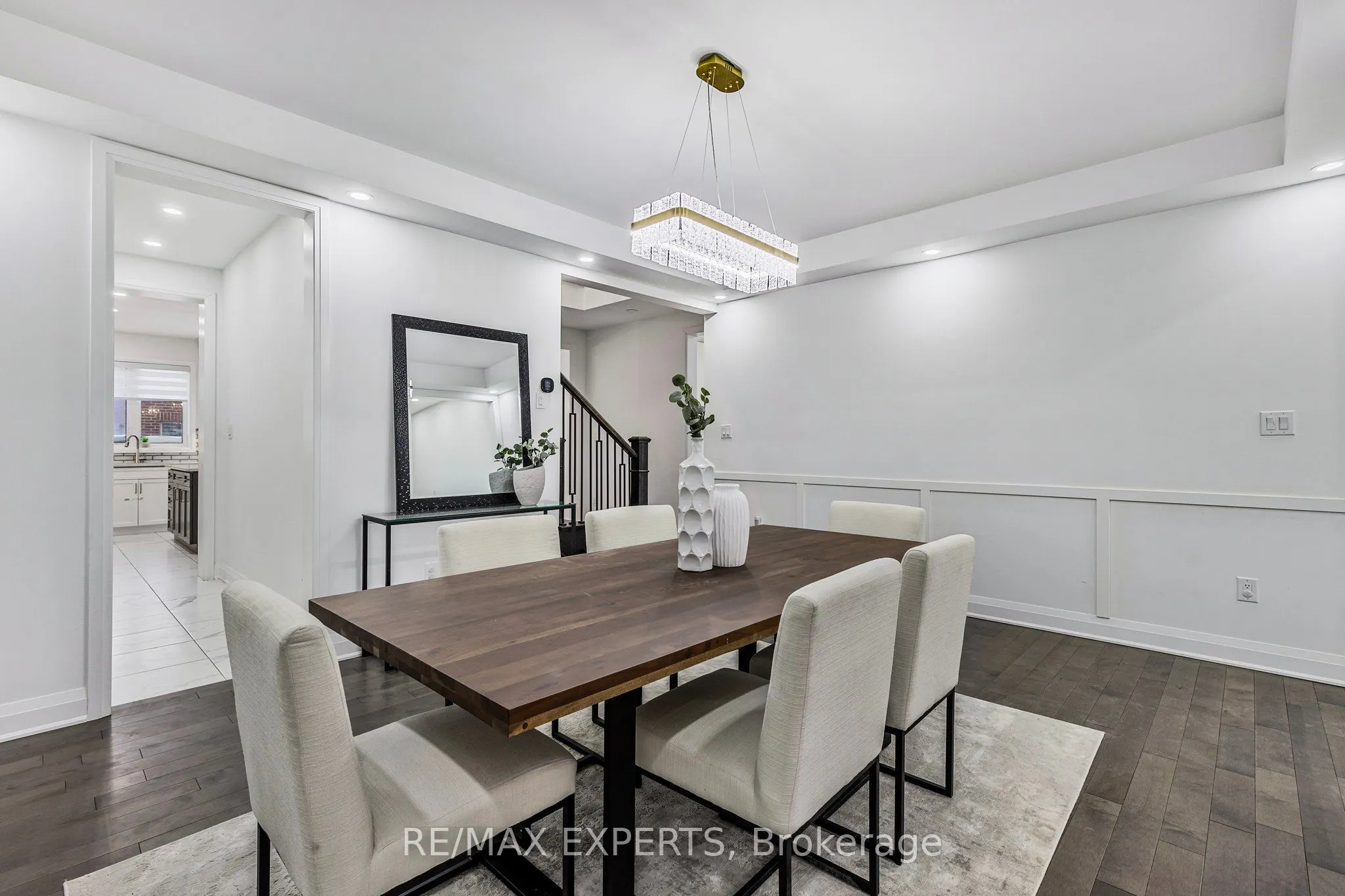 1411 Lobelia Crescent