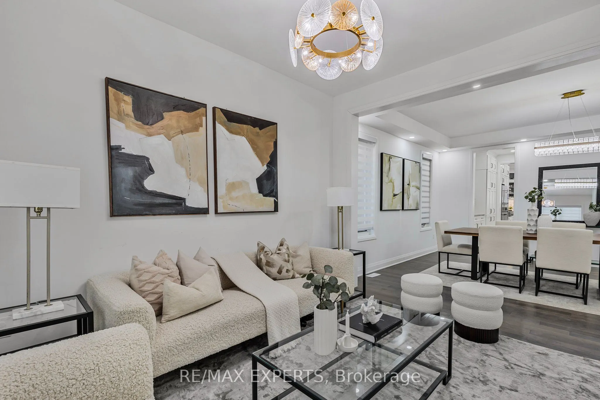 1411 Lobelia Crescent