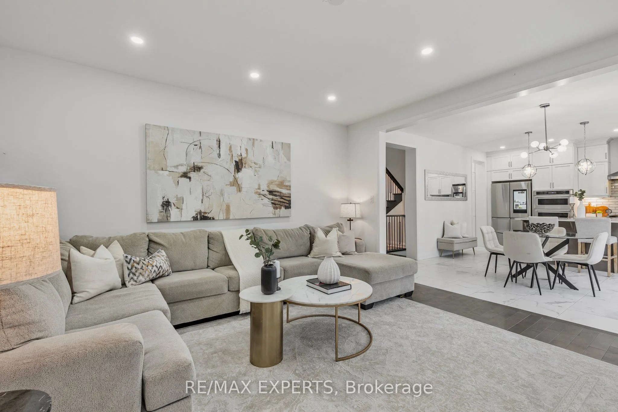 1411 Lobelia Crescent