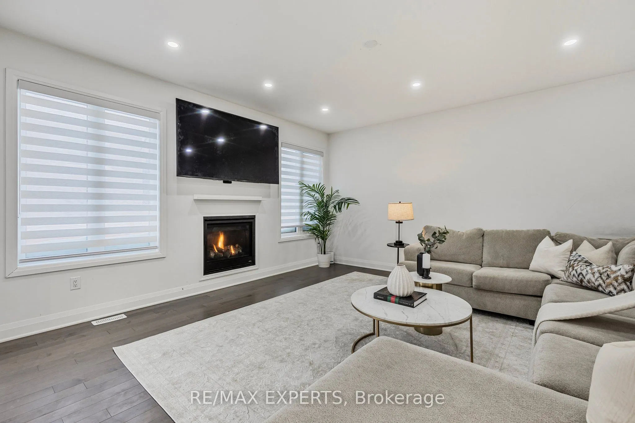 1411 Lobelia Crescent