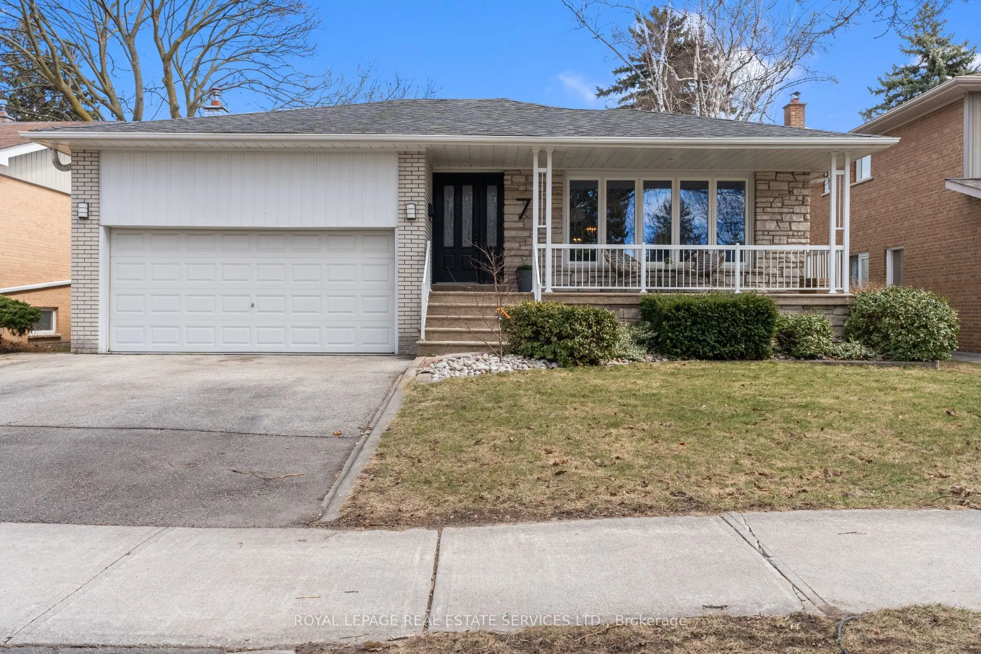 7 Warrender Avenue