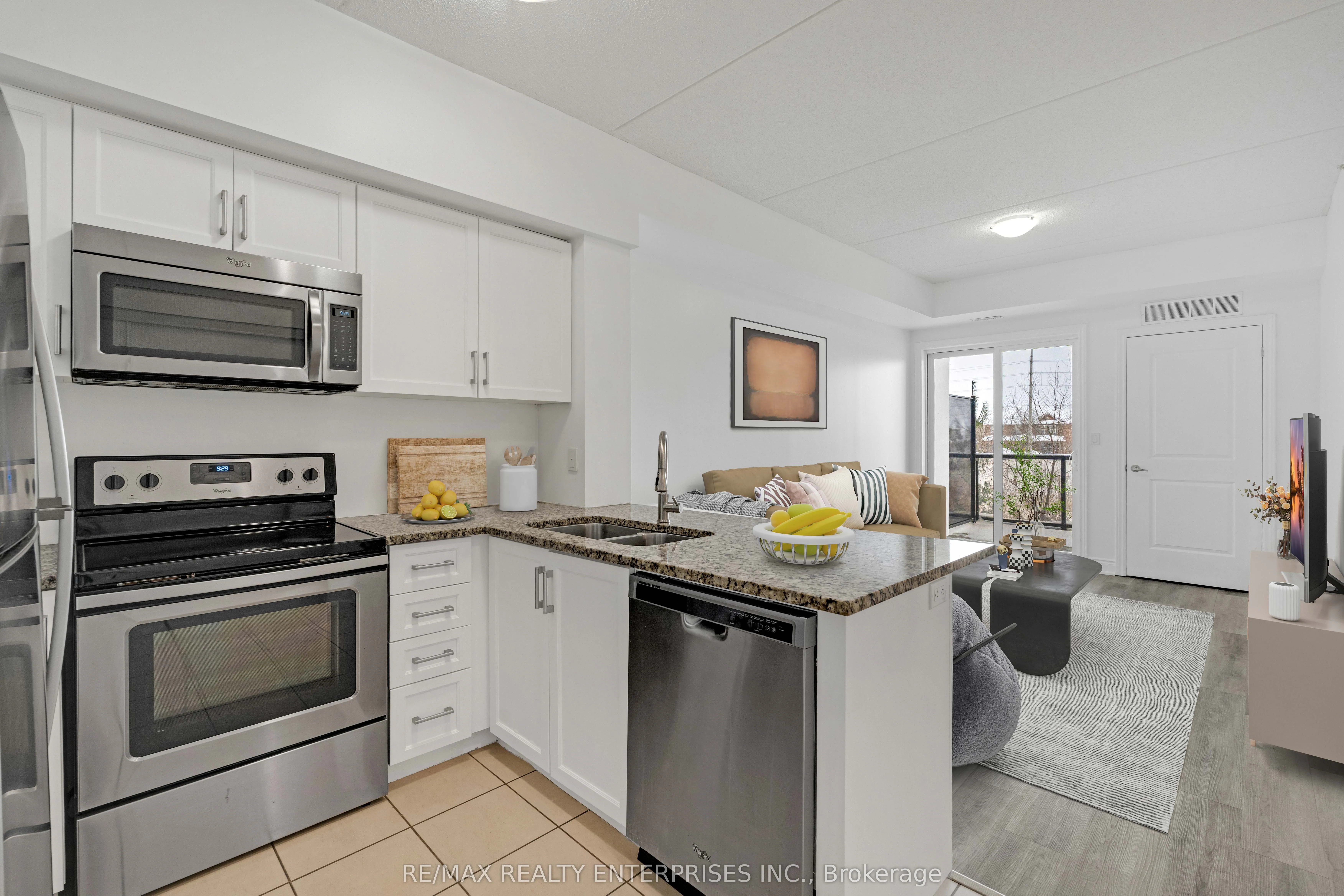 640 Sauve Street, #105