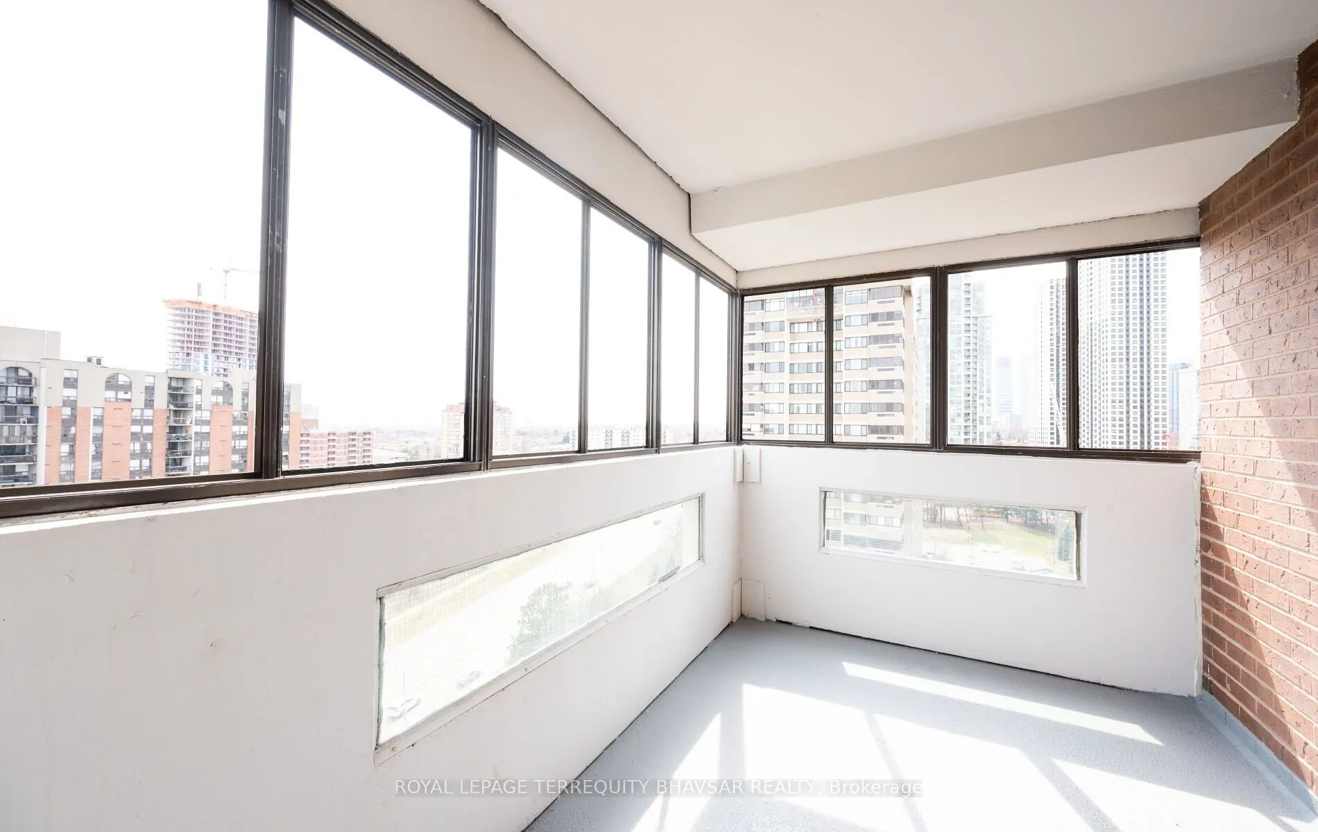 1580 Mississauga Valley Boulevard, #1611
