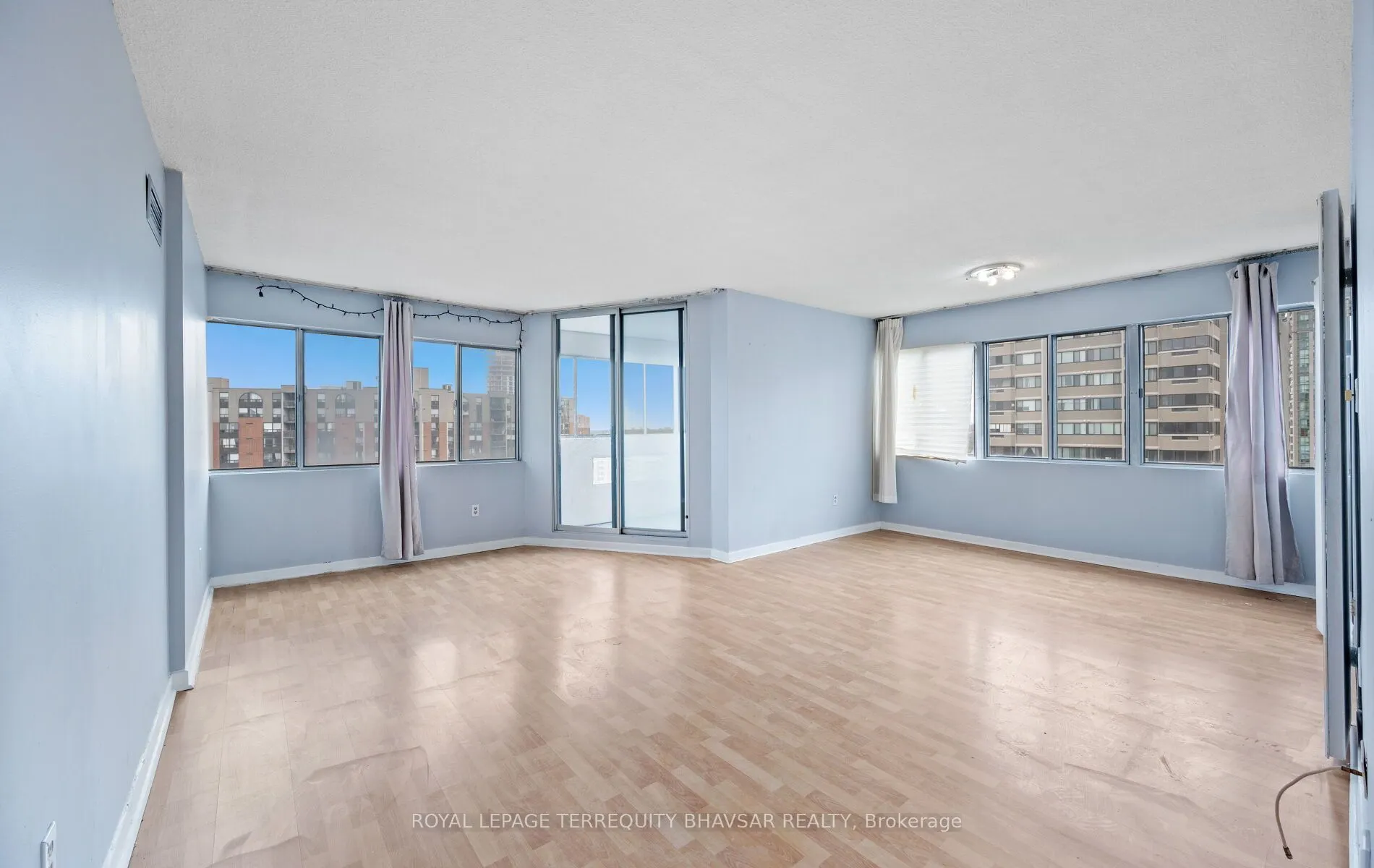 1580 Mississauga Valley Boulevard, #1611