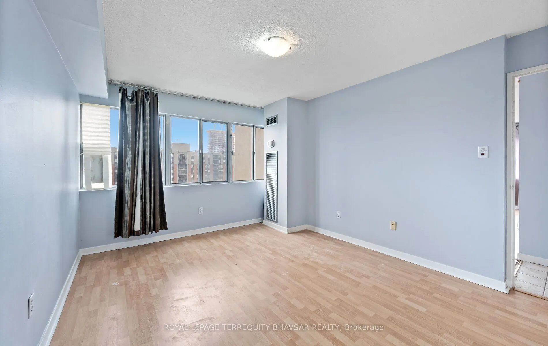 1580 Mississauga Valley Boulevard, #1611