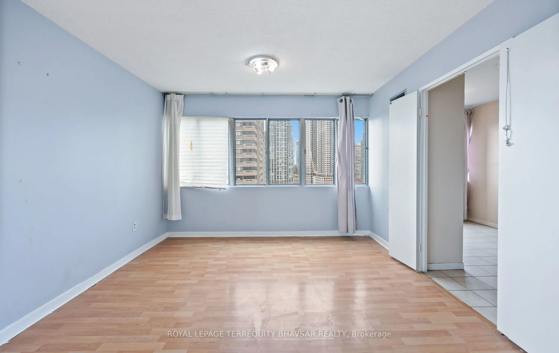 1580 Mississauga Valley Boulevard, #1611