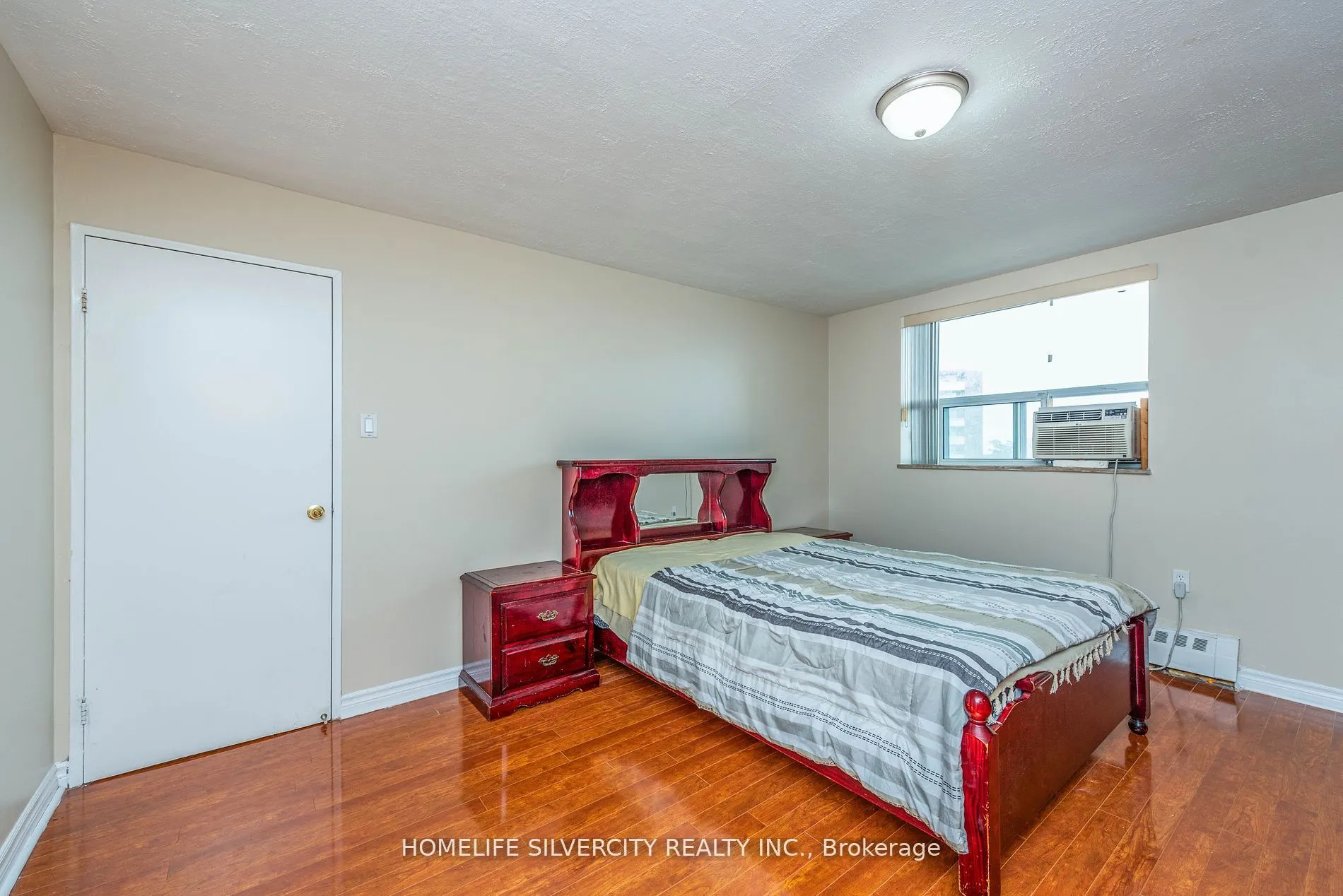 3555 Derry Road E, #605