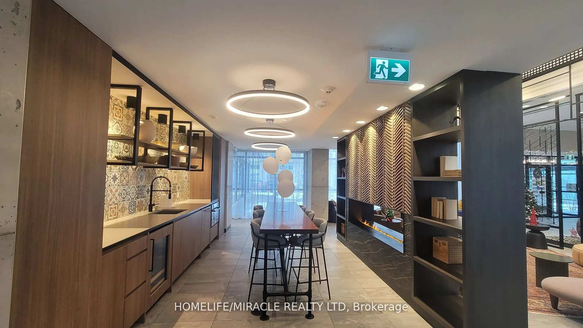 251 Manitoba Street, #109