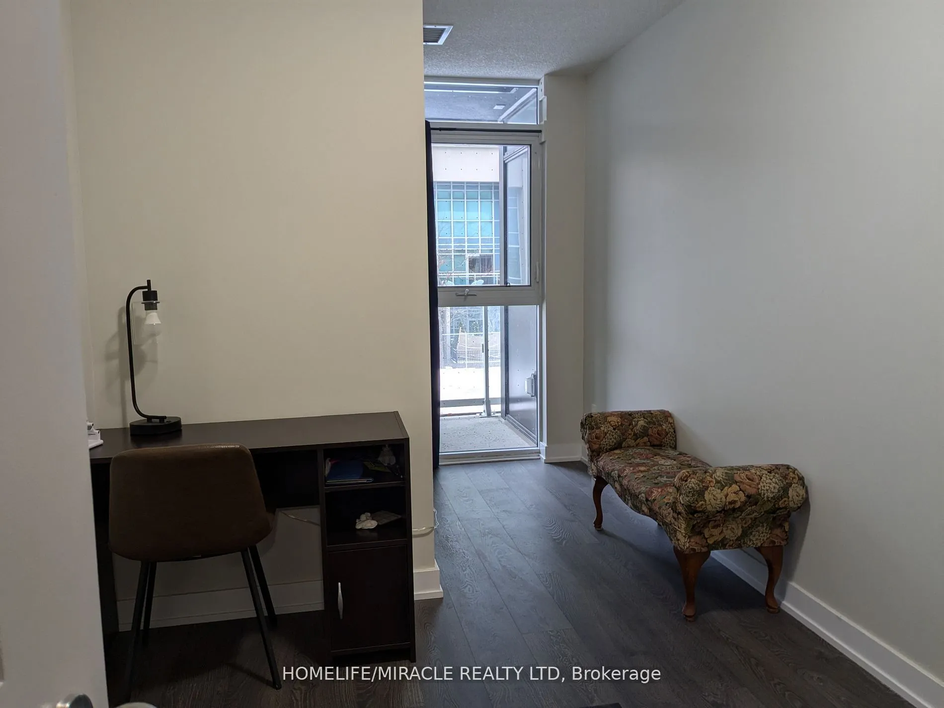 251 Manitoba Street, #109