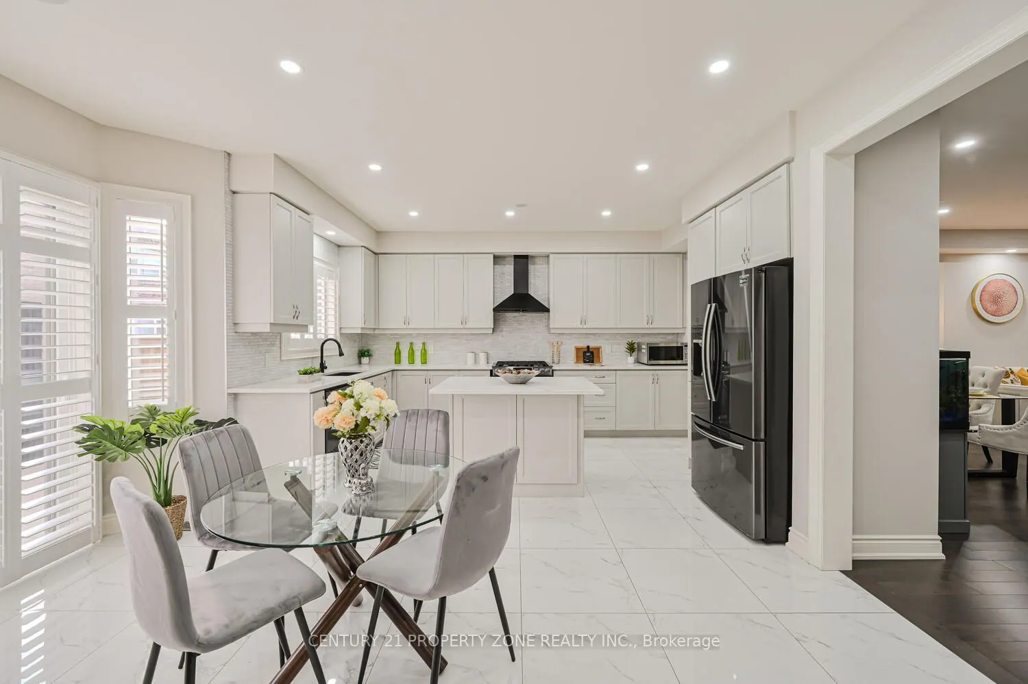 1544 Leger Way