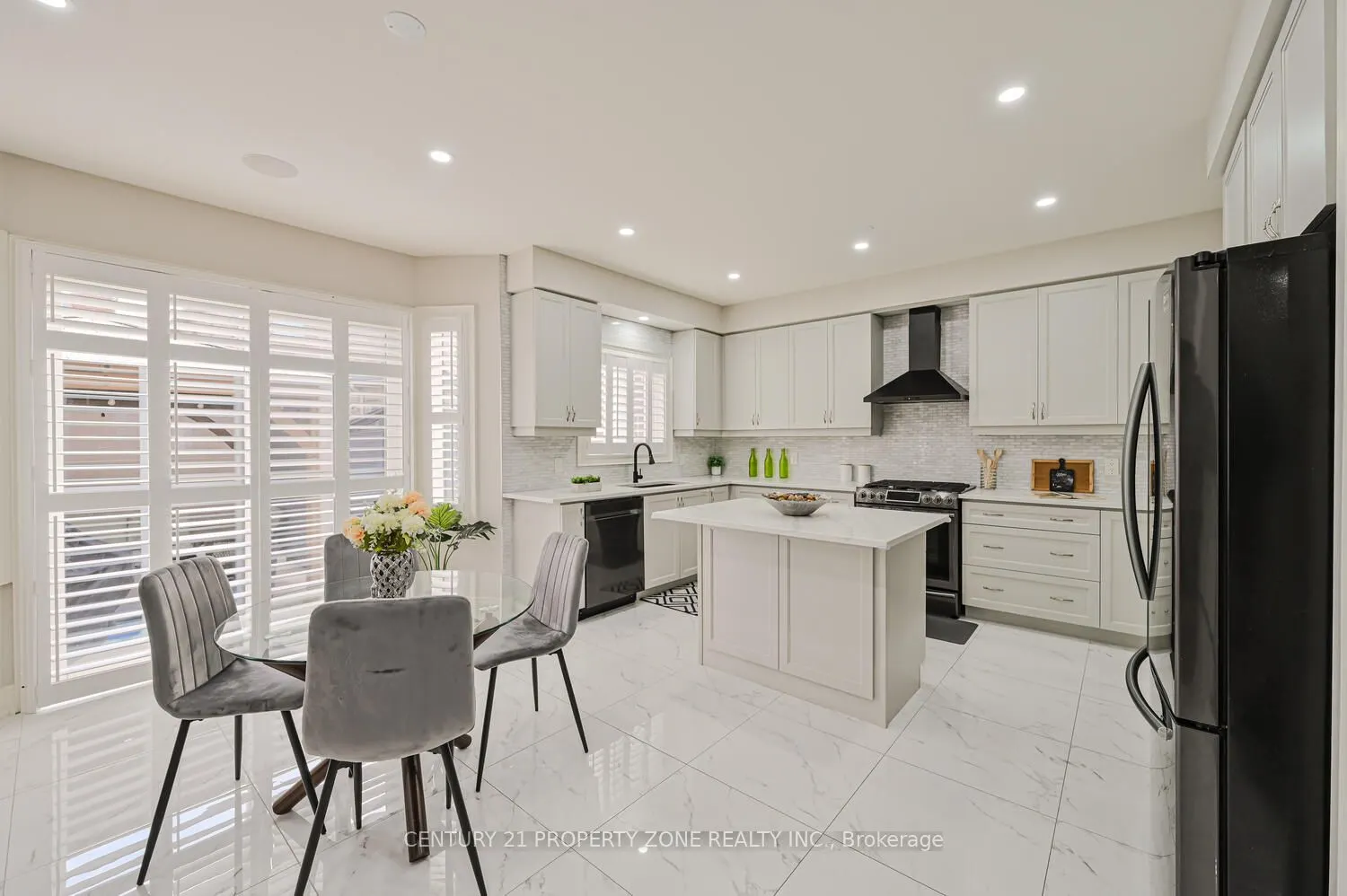 1544 Leger Way