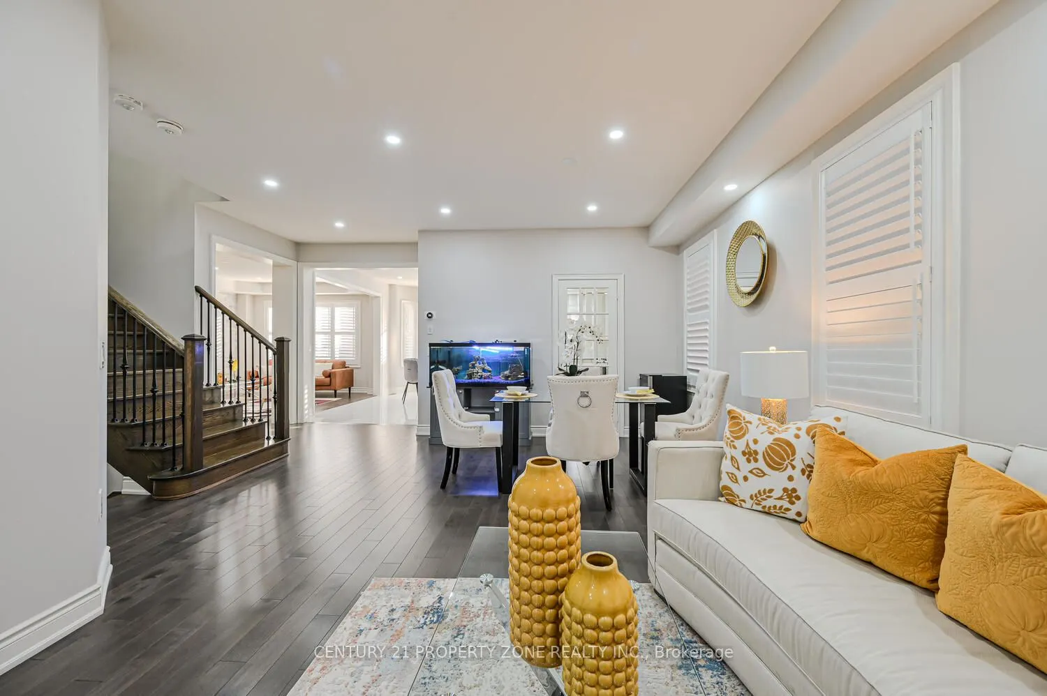 1544 Leger Way