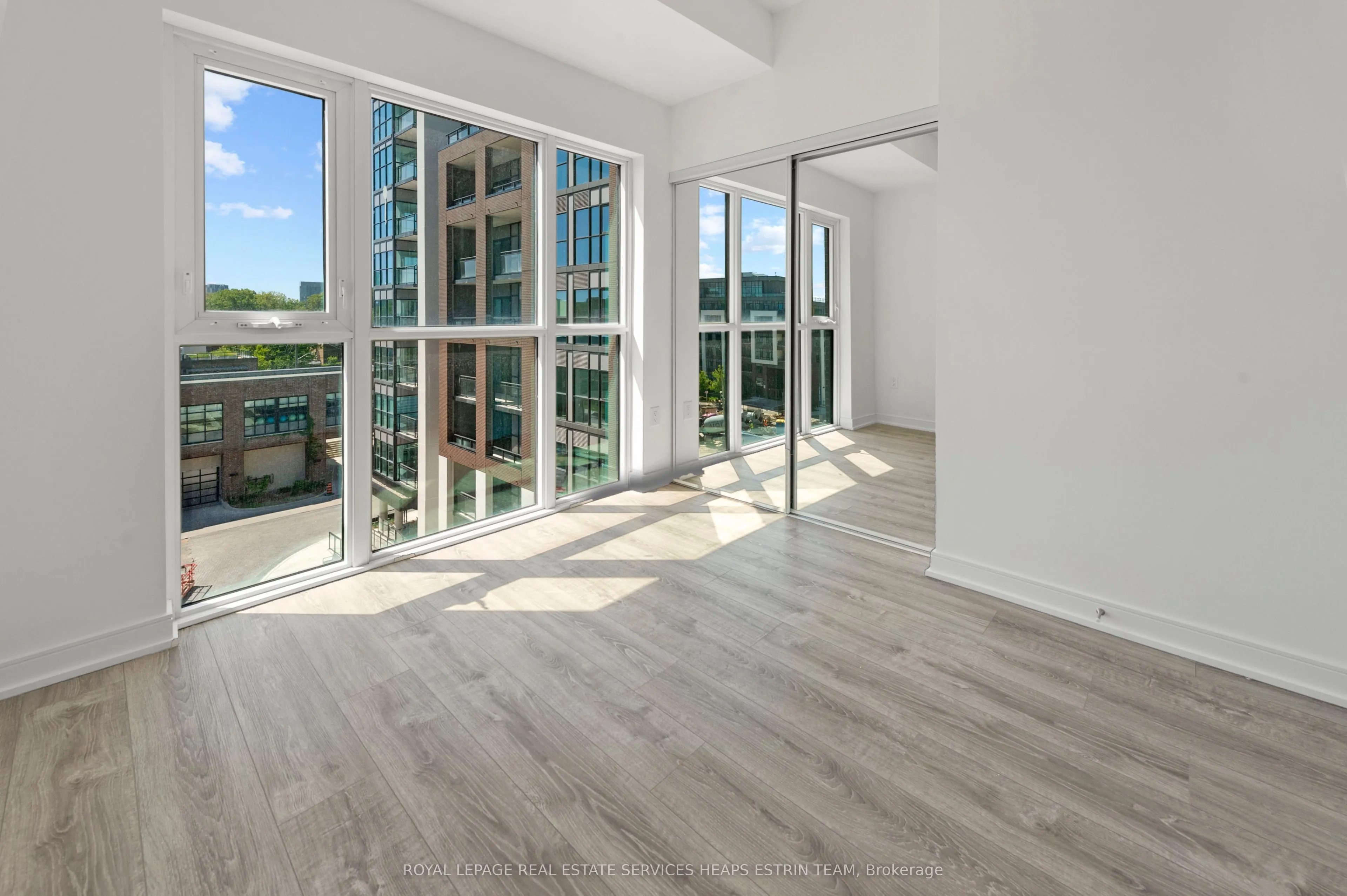 25 Neighbourhood Lane, #514