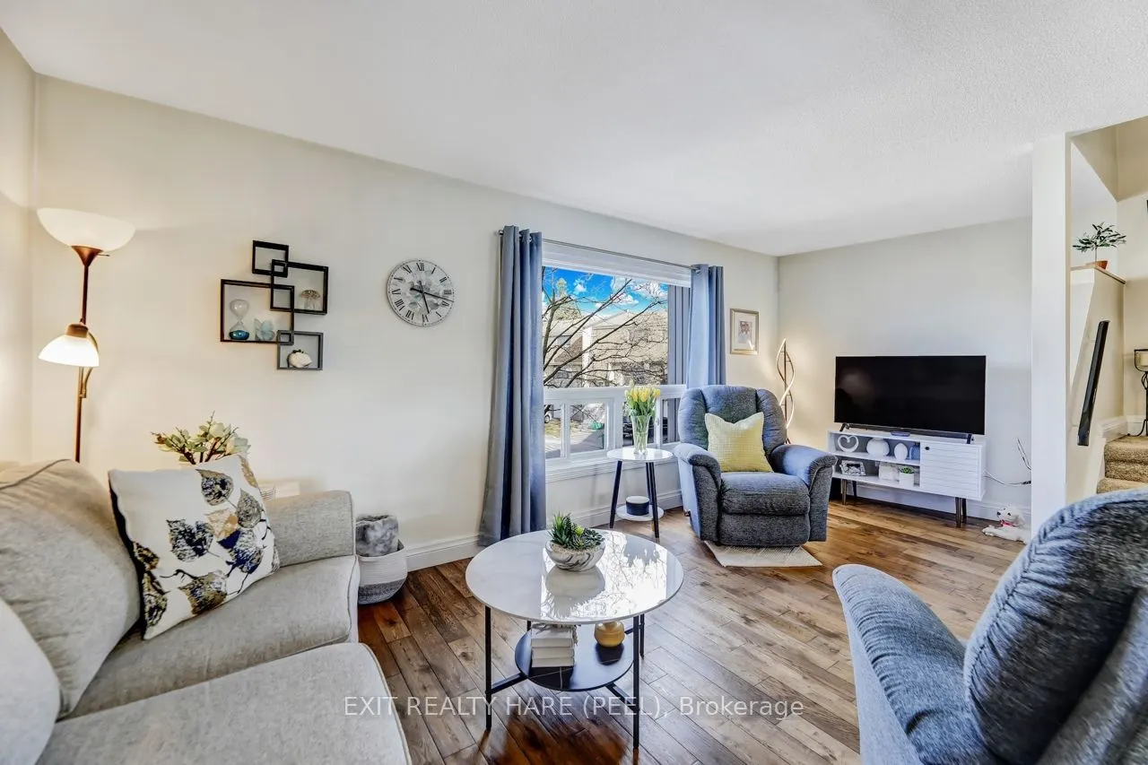 43 Ashton Crescent, #43