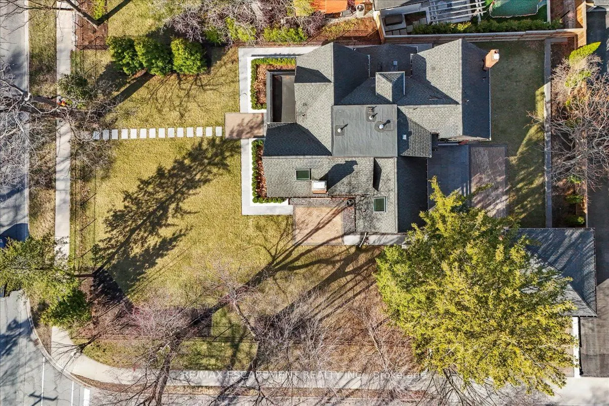 2187 Lakeshore Road