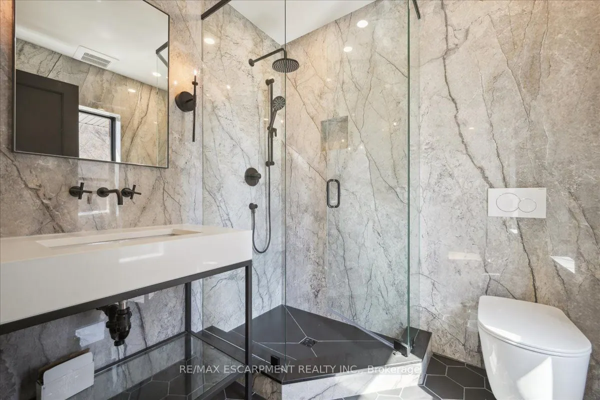2187 Lakeshore Road