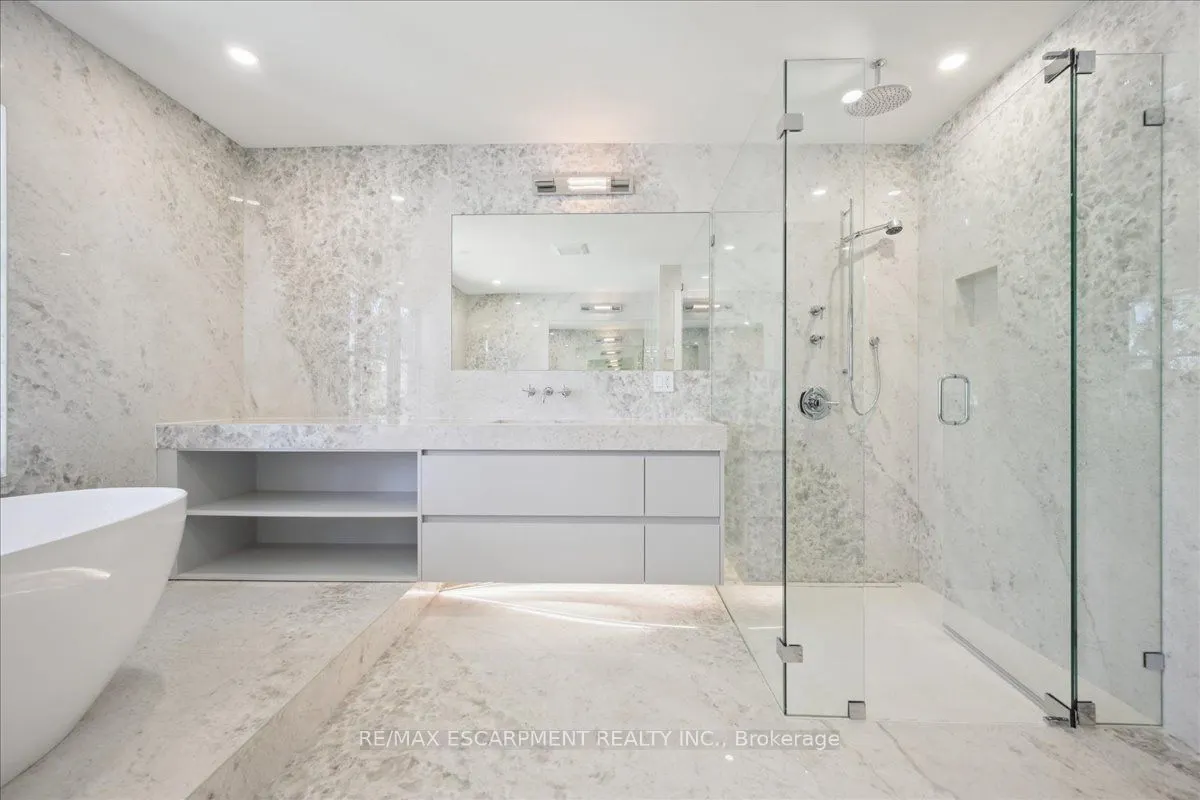 2187 Lakeshore Road