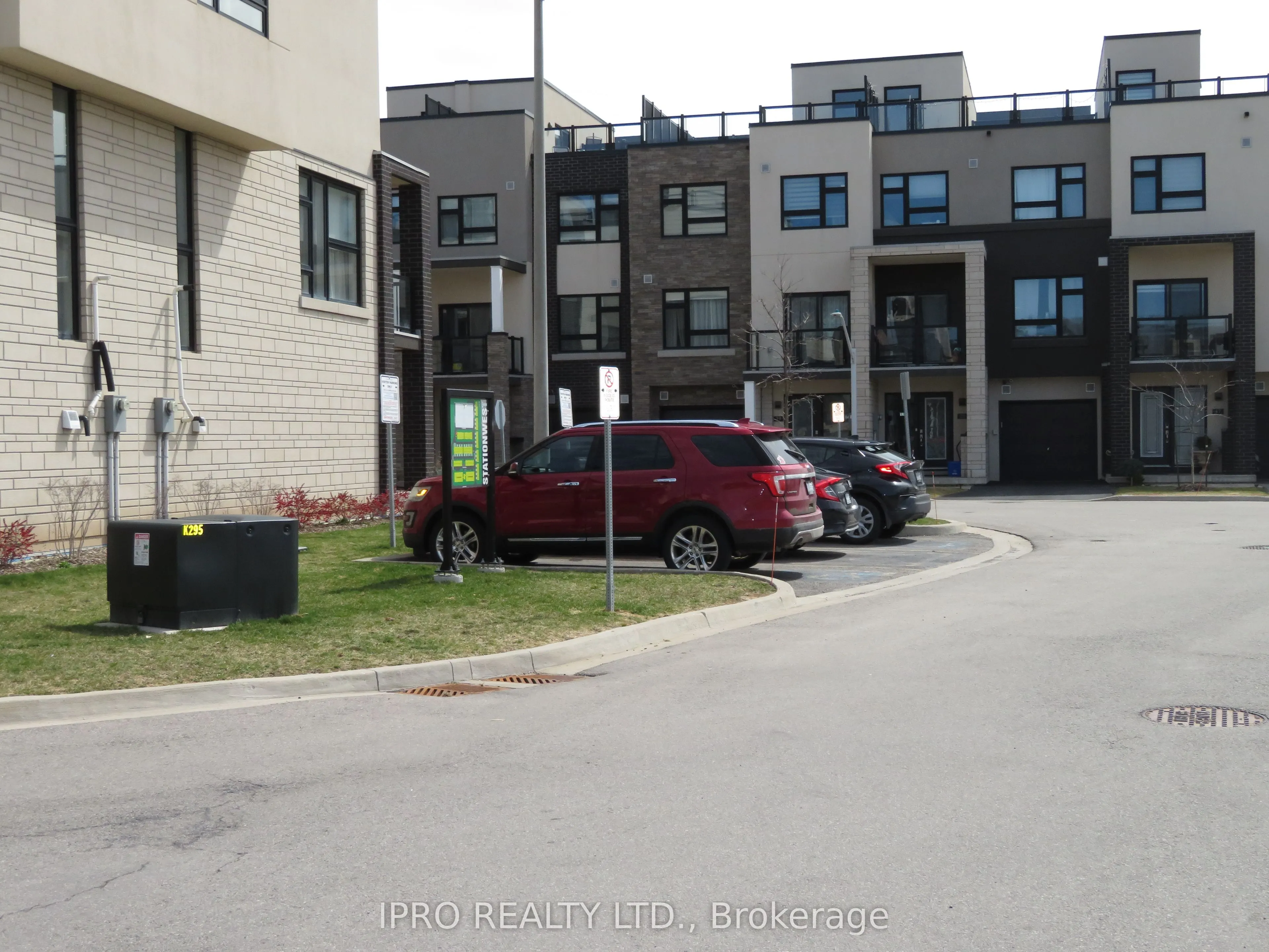 1127 Cooke Boulevard, #504