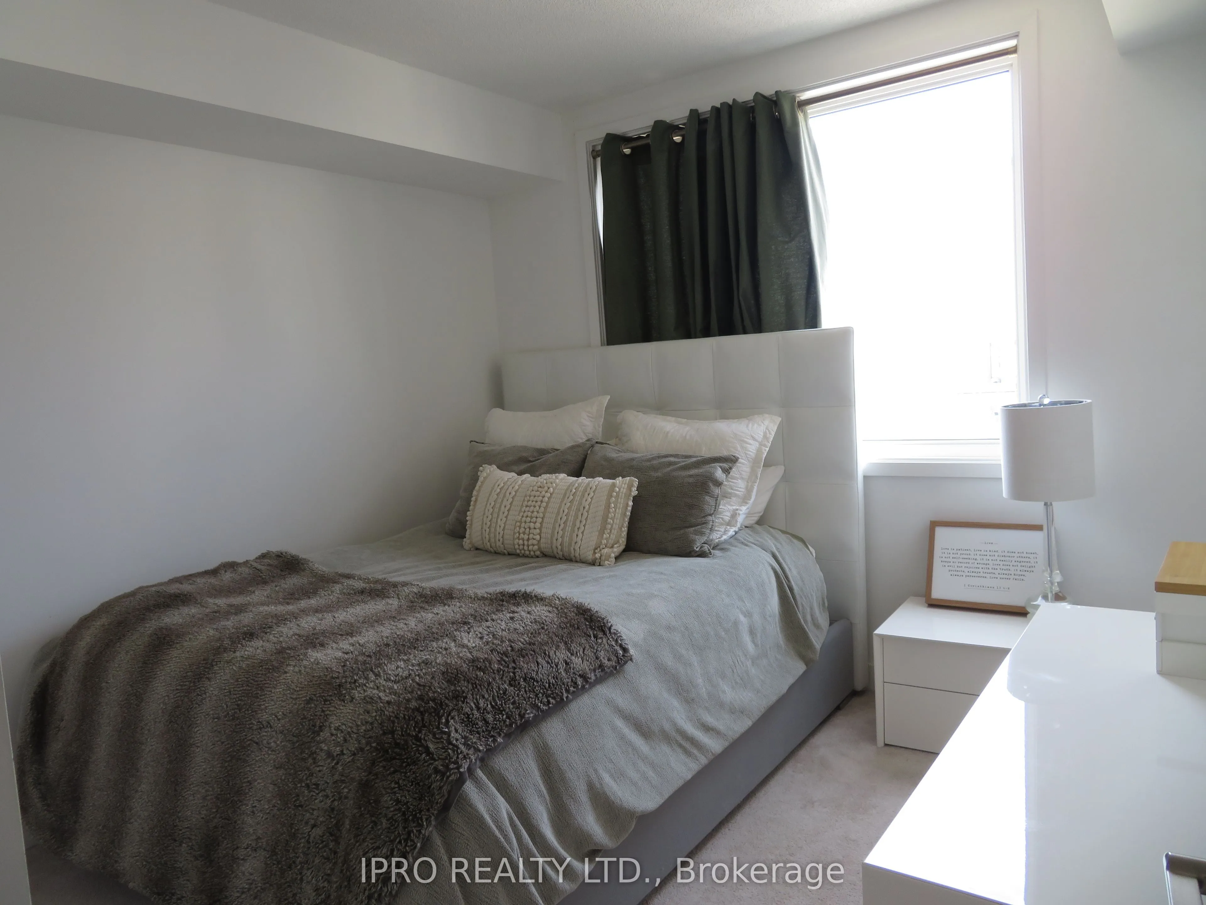 1127 Cooke Boulevard, #504
