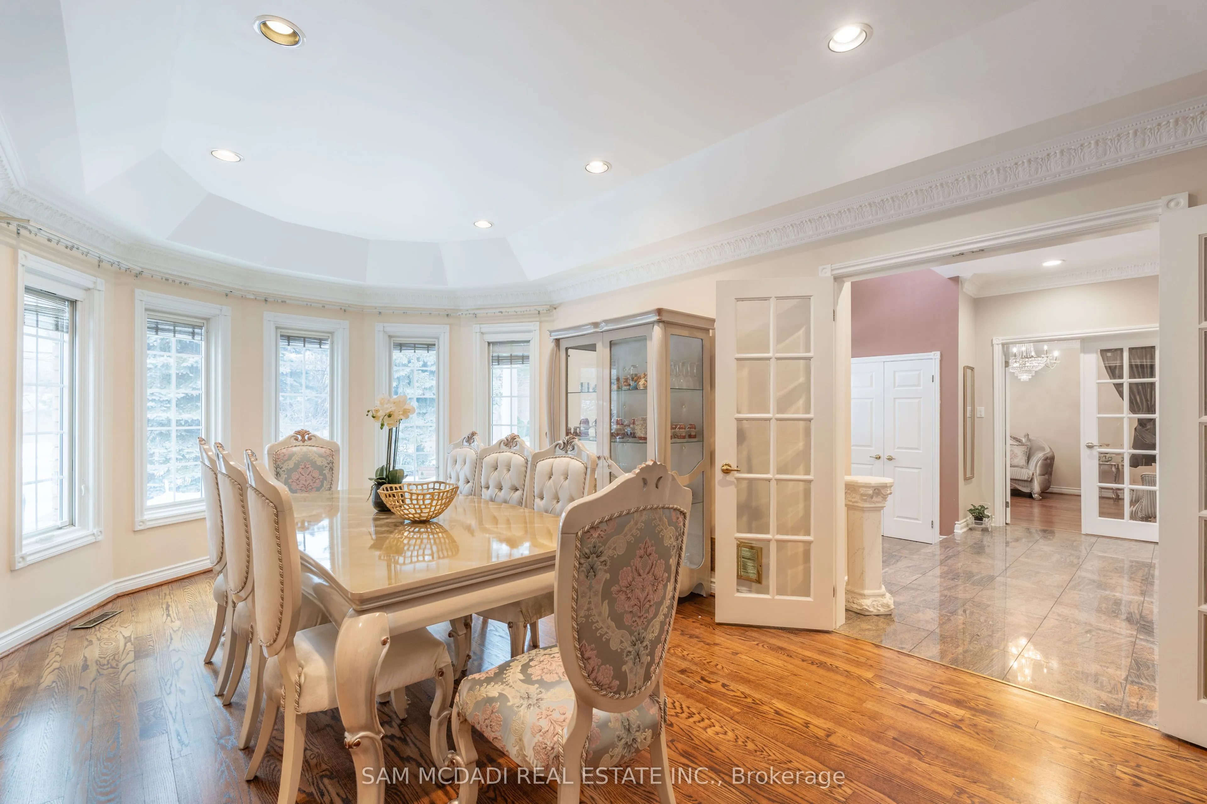 2339 Glengarry Road