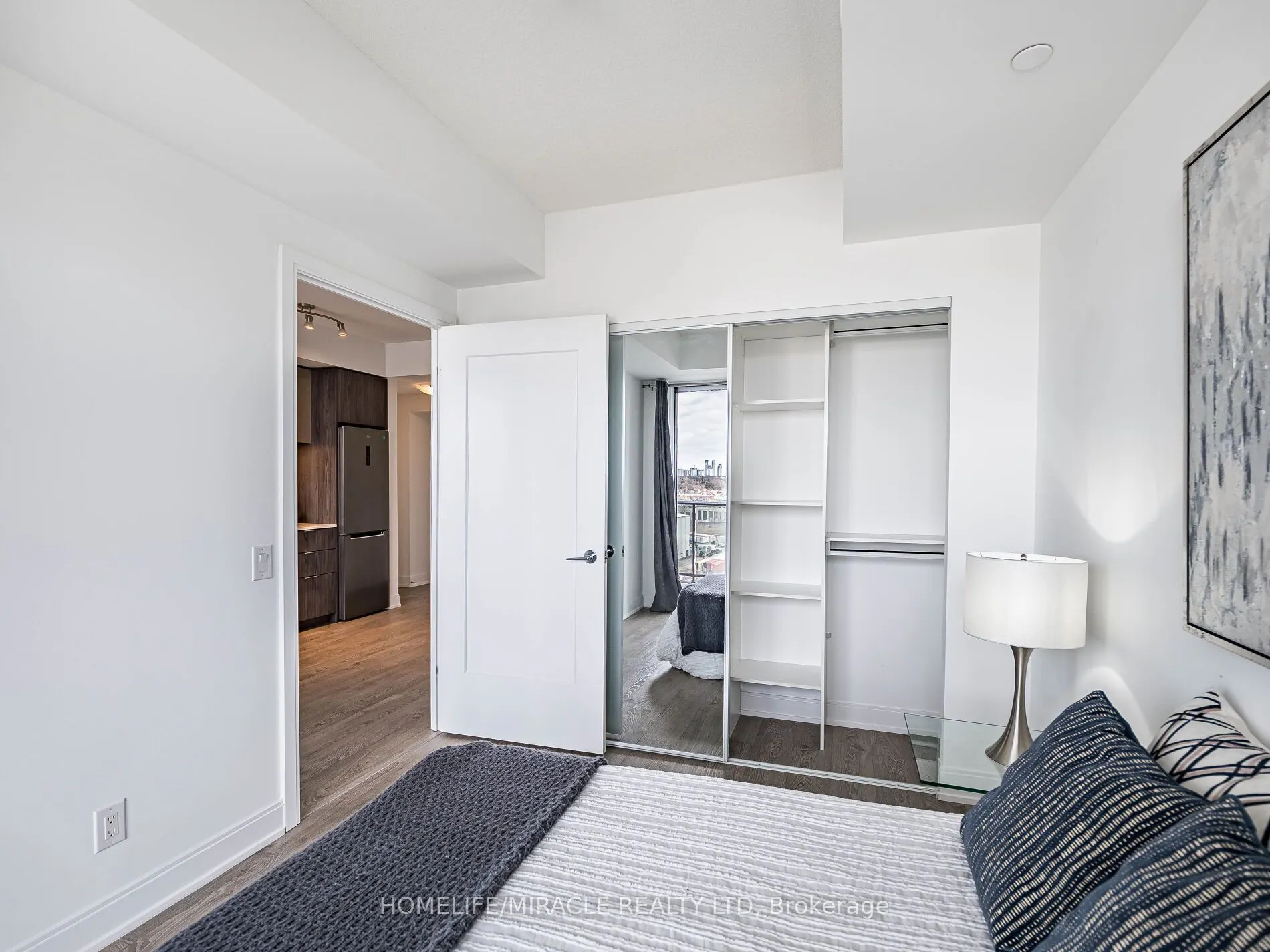 70 Annie Craig Drive #1001