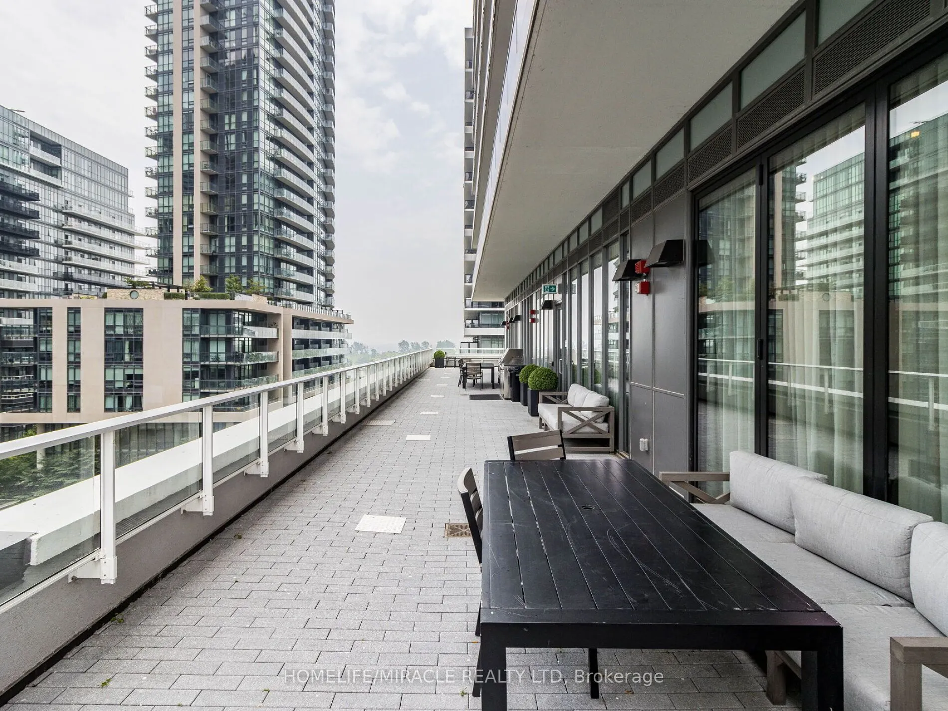 70 Annie Craig Drive #1001