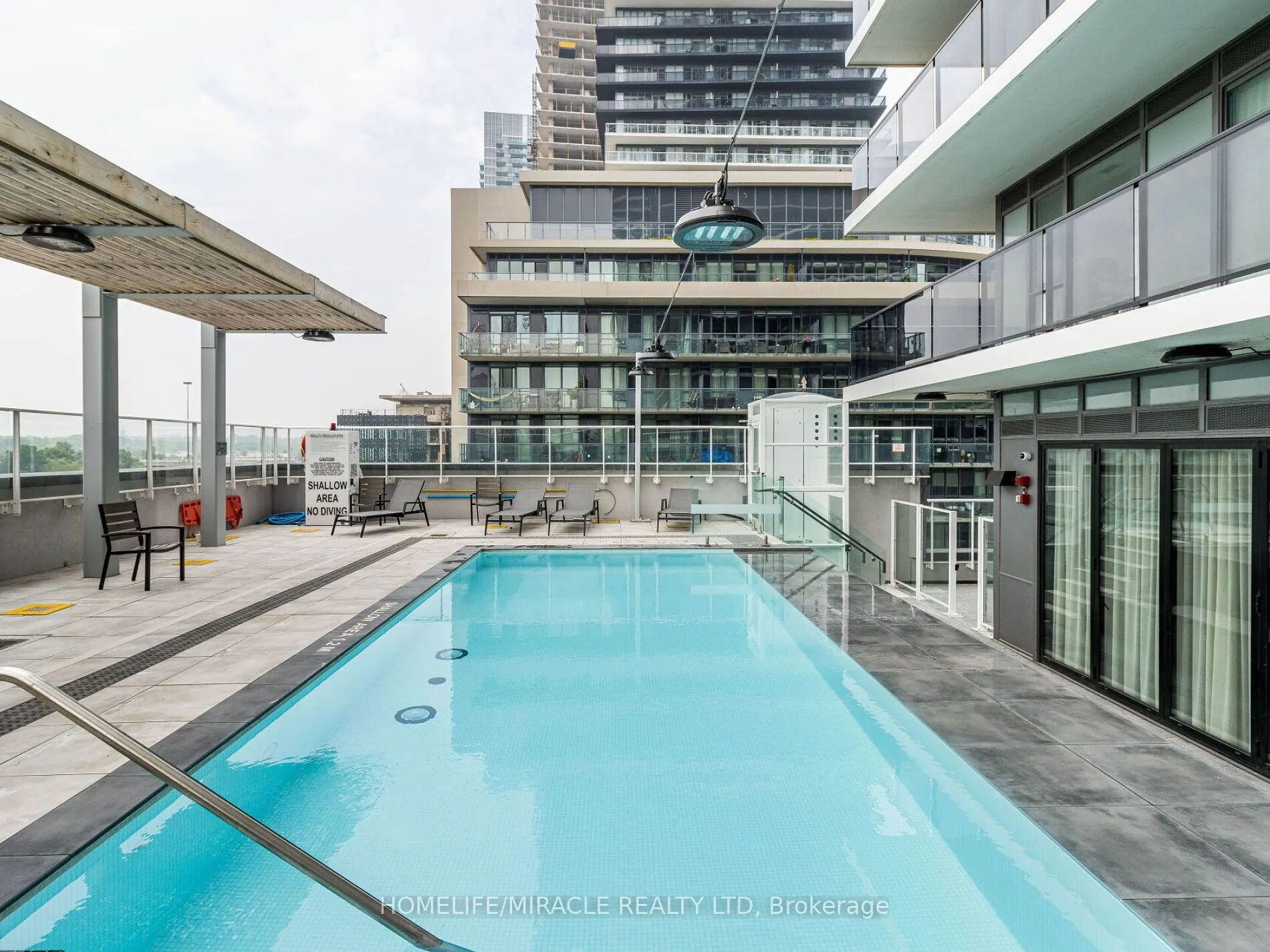 70 Annie Craig Drive #1001