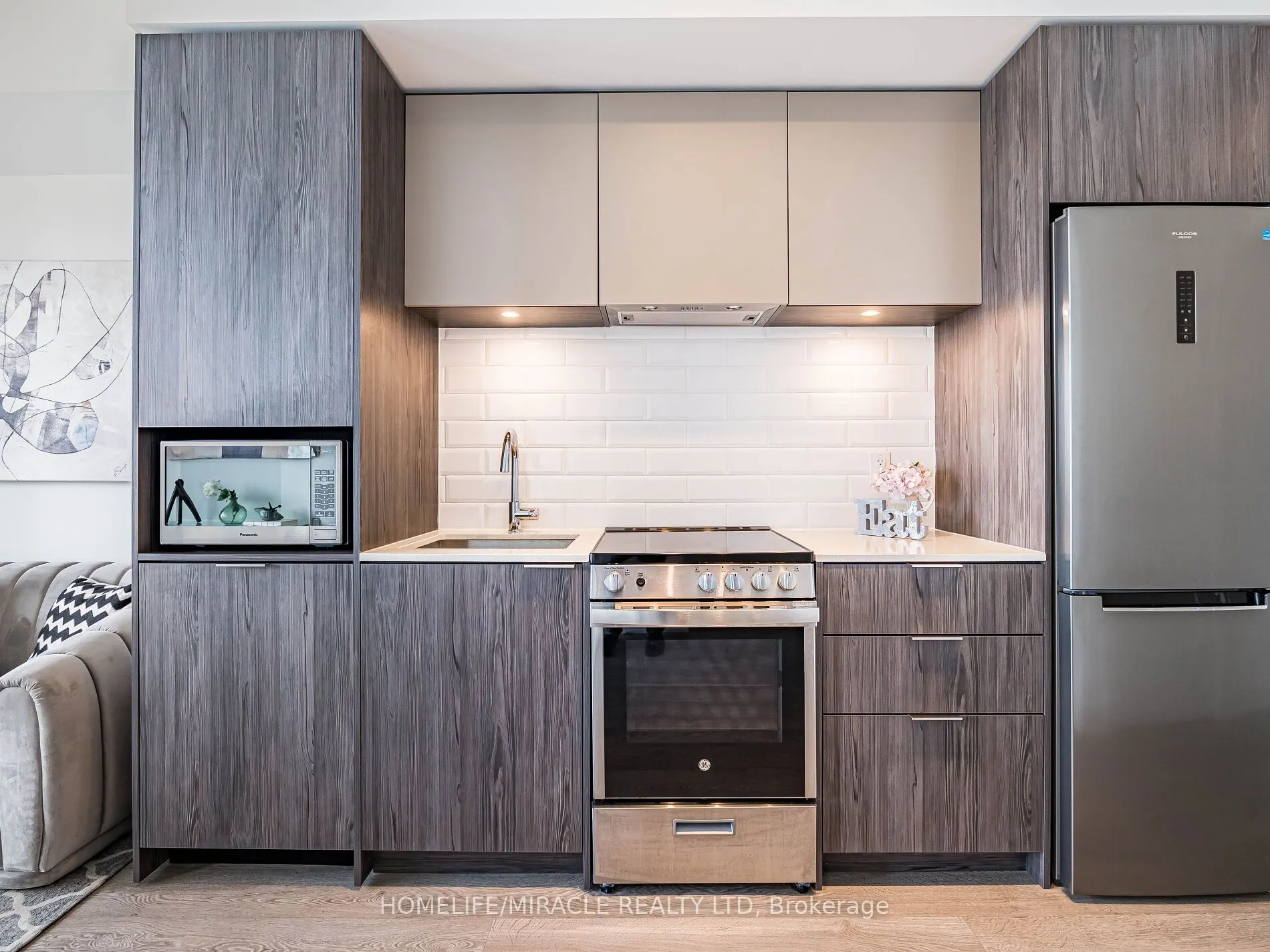 70 Annie Craig Drive #1001