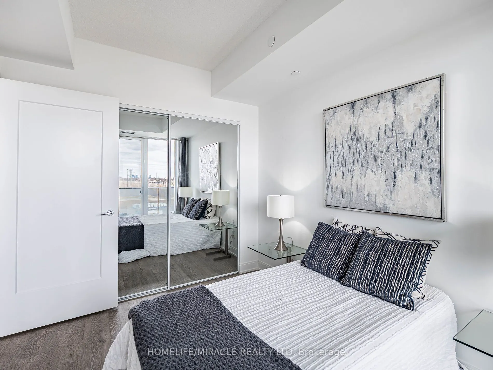 70 Annie Craig Drive #1001