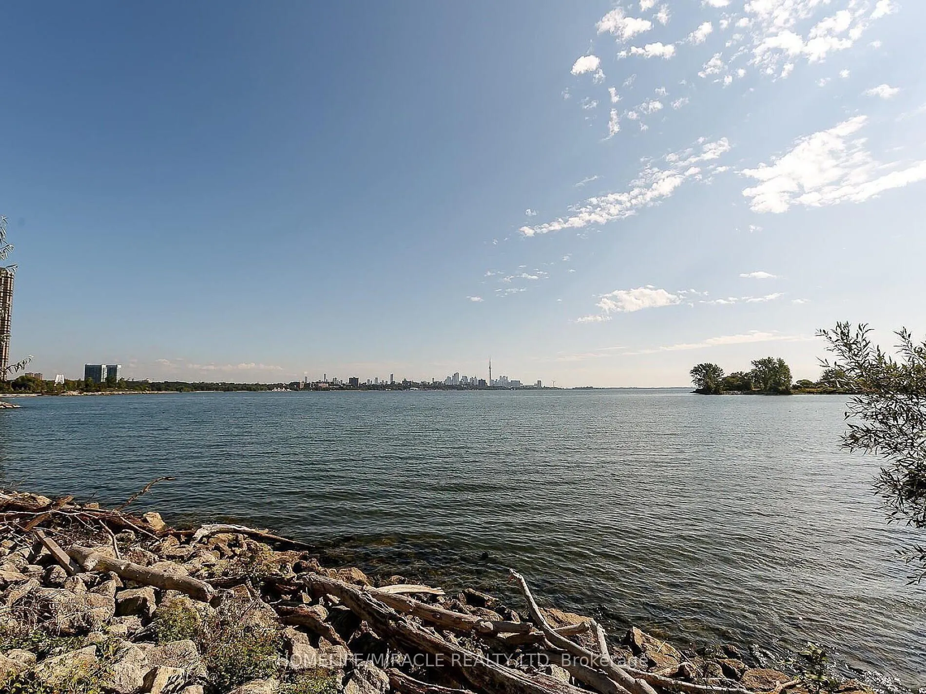70 Annie Craig Drive #1001