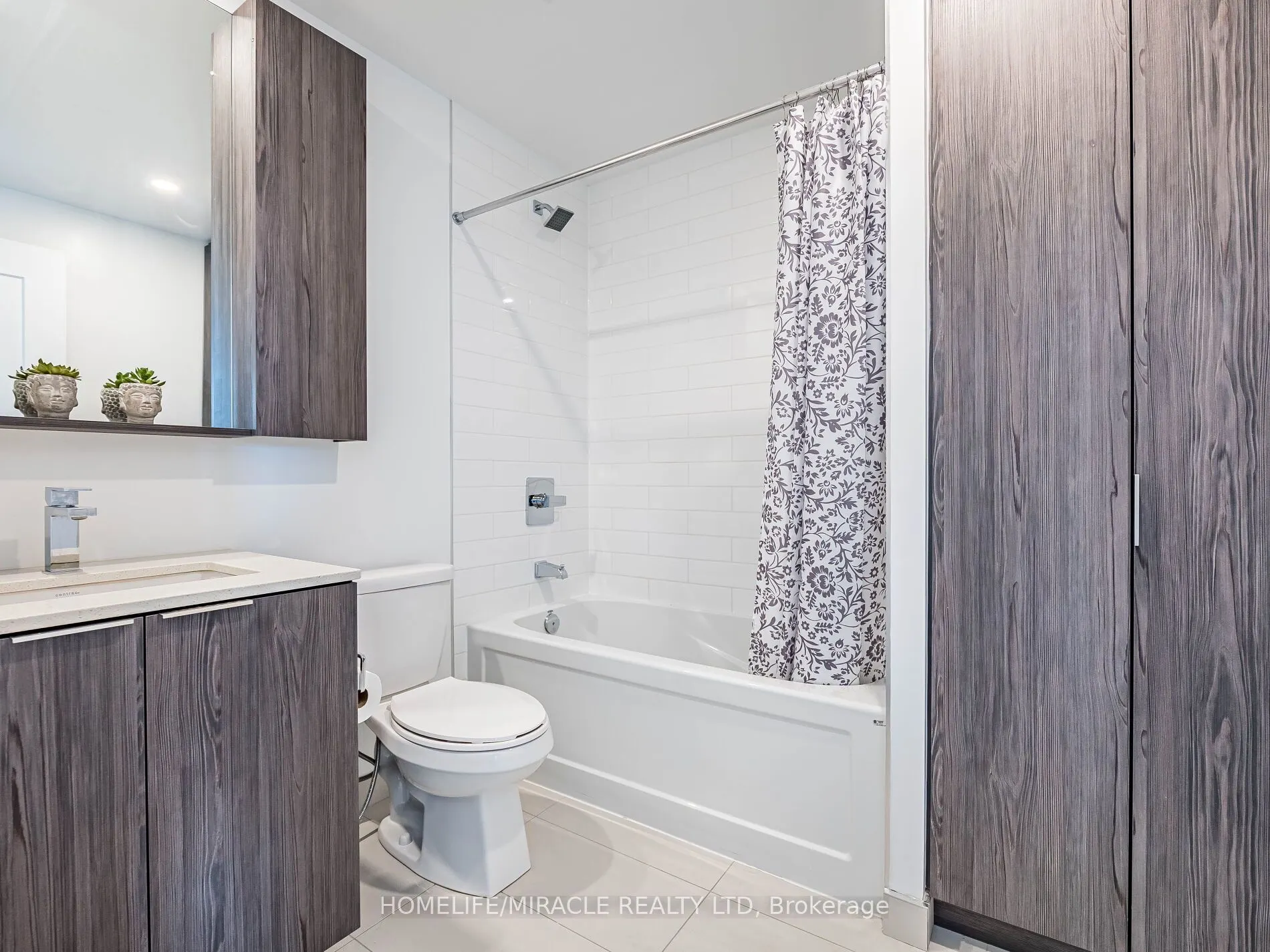 70 Annie Craig Drive #1001