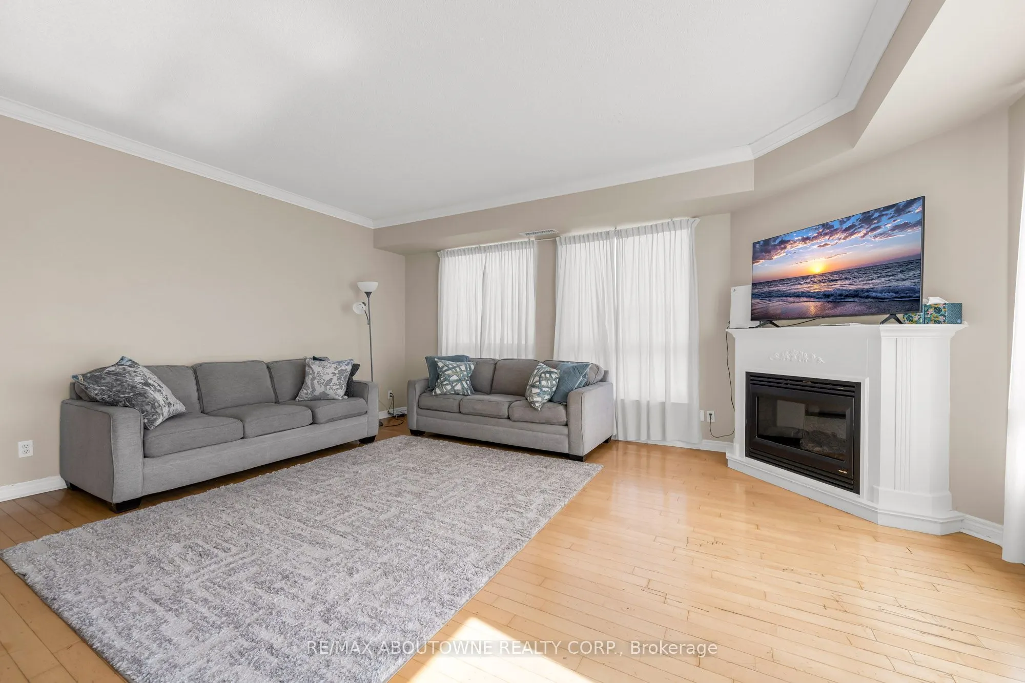 60 Old Mill Road, #102