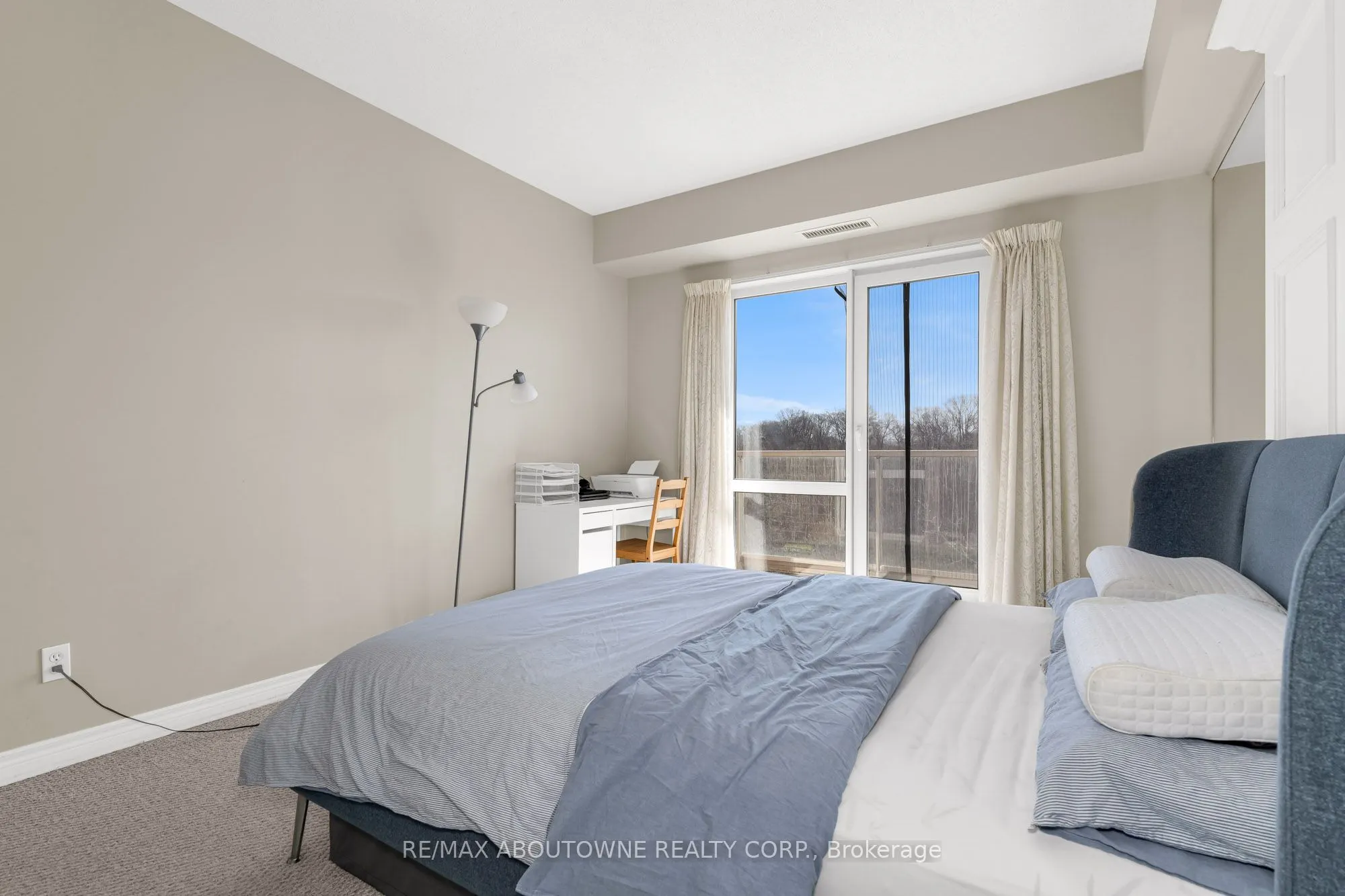 60 Old Mill Road, #102