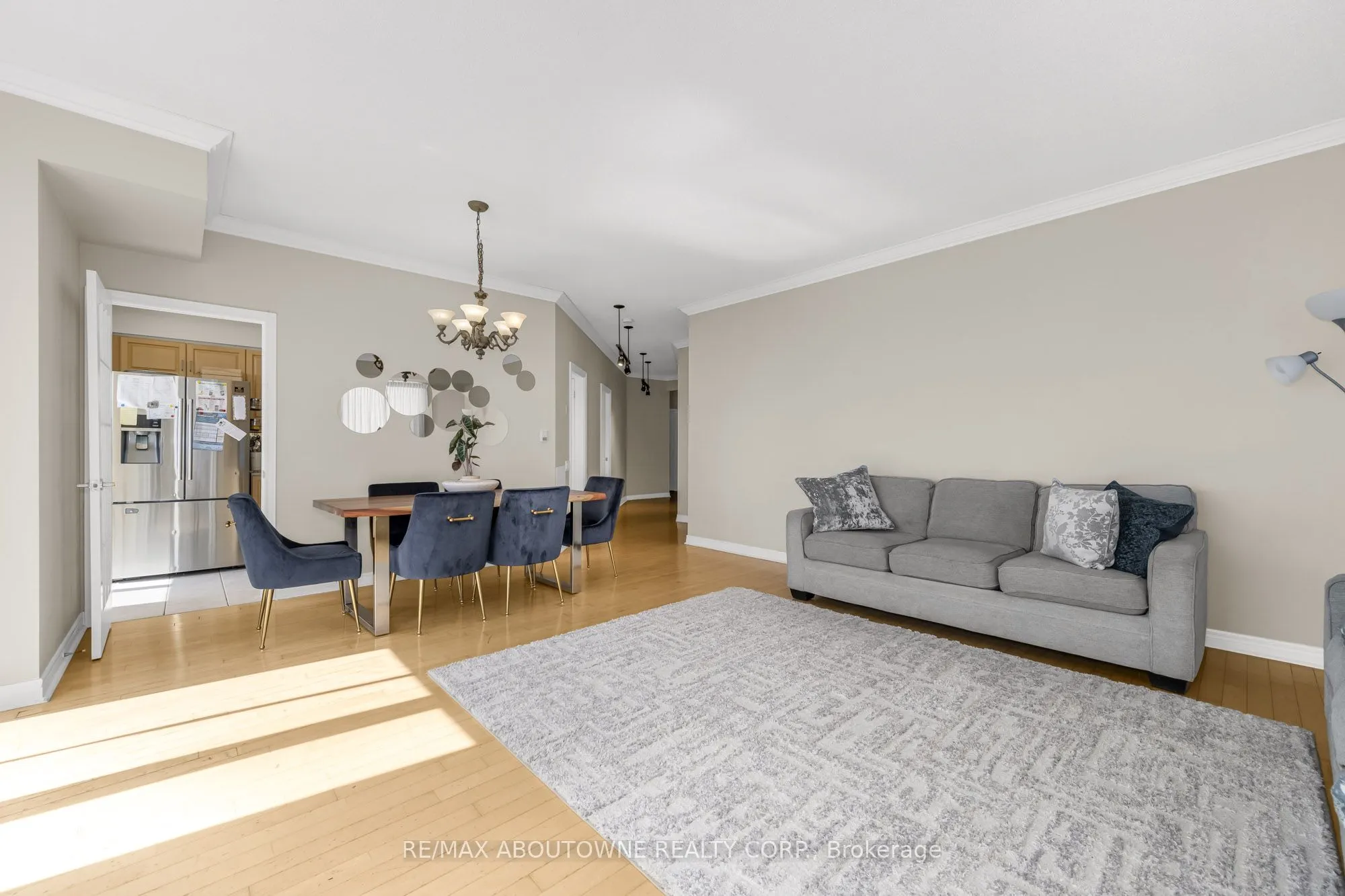 60 Old Mill Road, #102