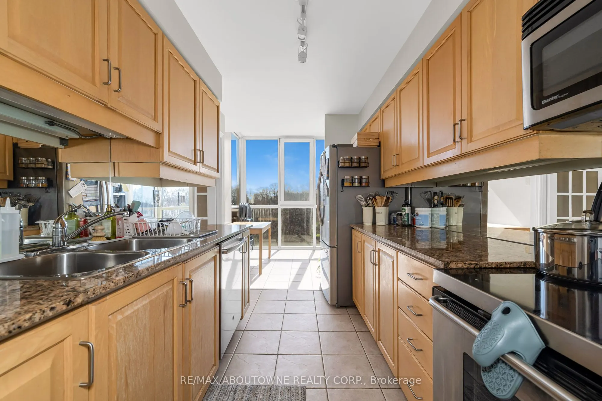 60 Old Mill Road, #102