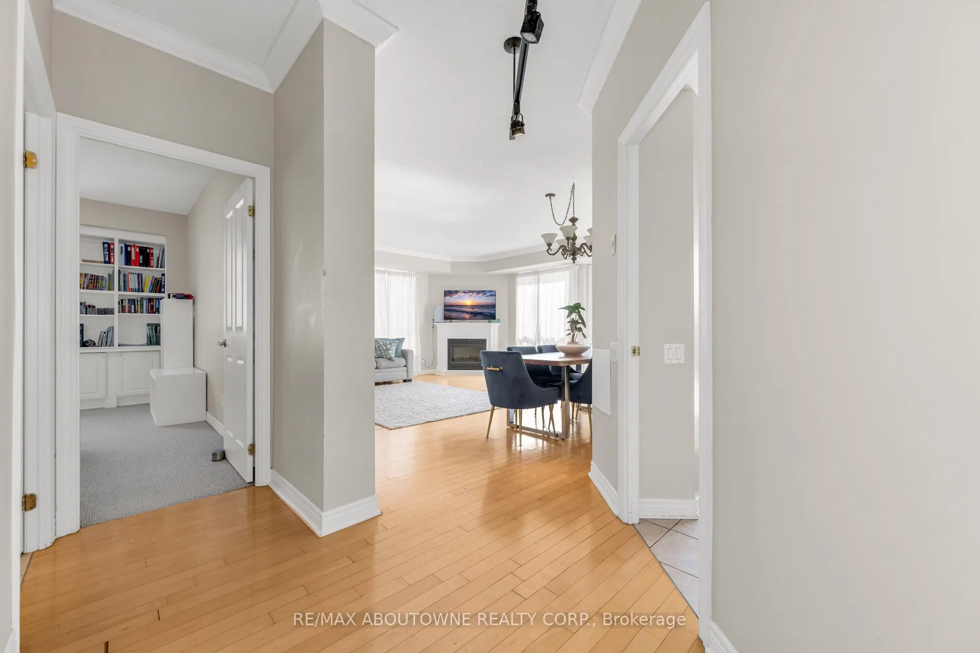 60 Old Mill Road, #102