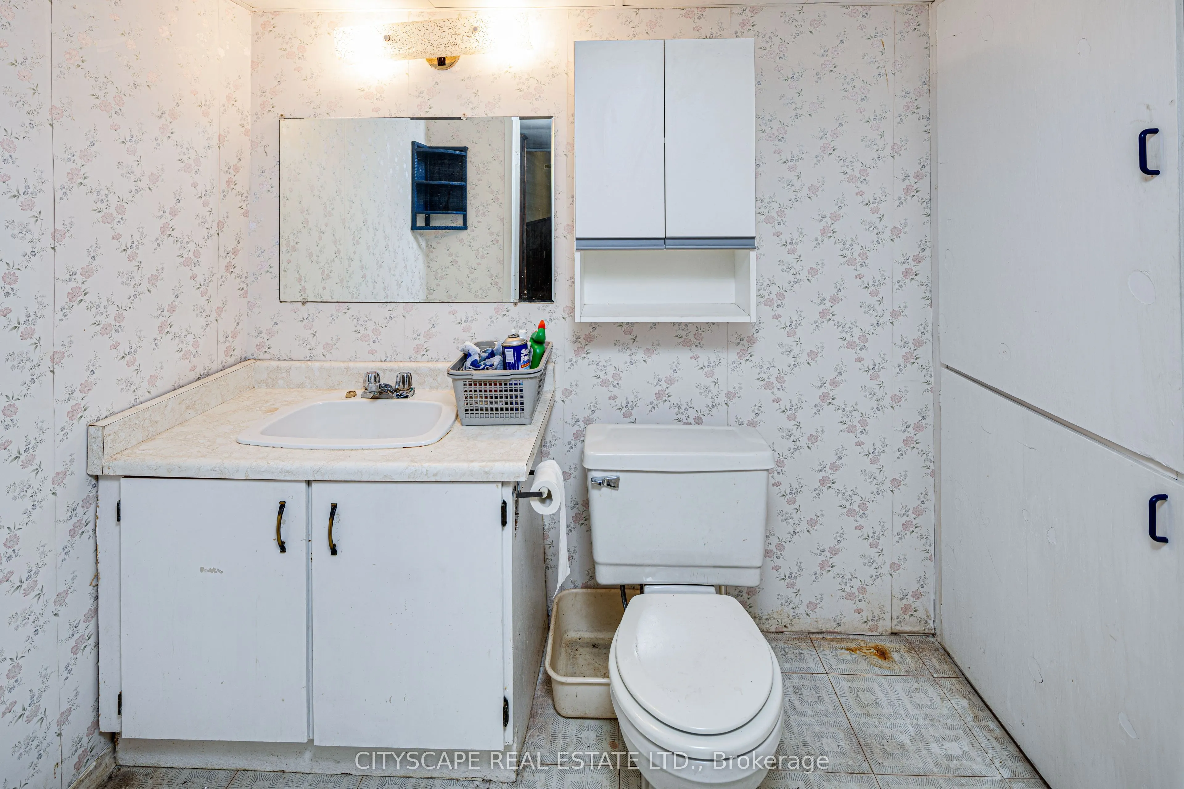 66 Vodden Street W