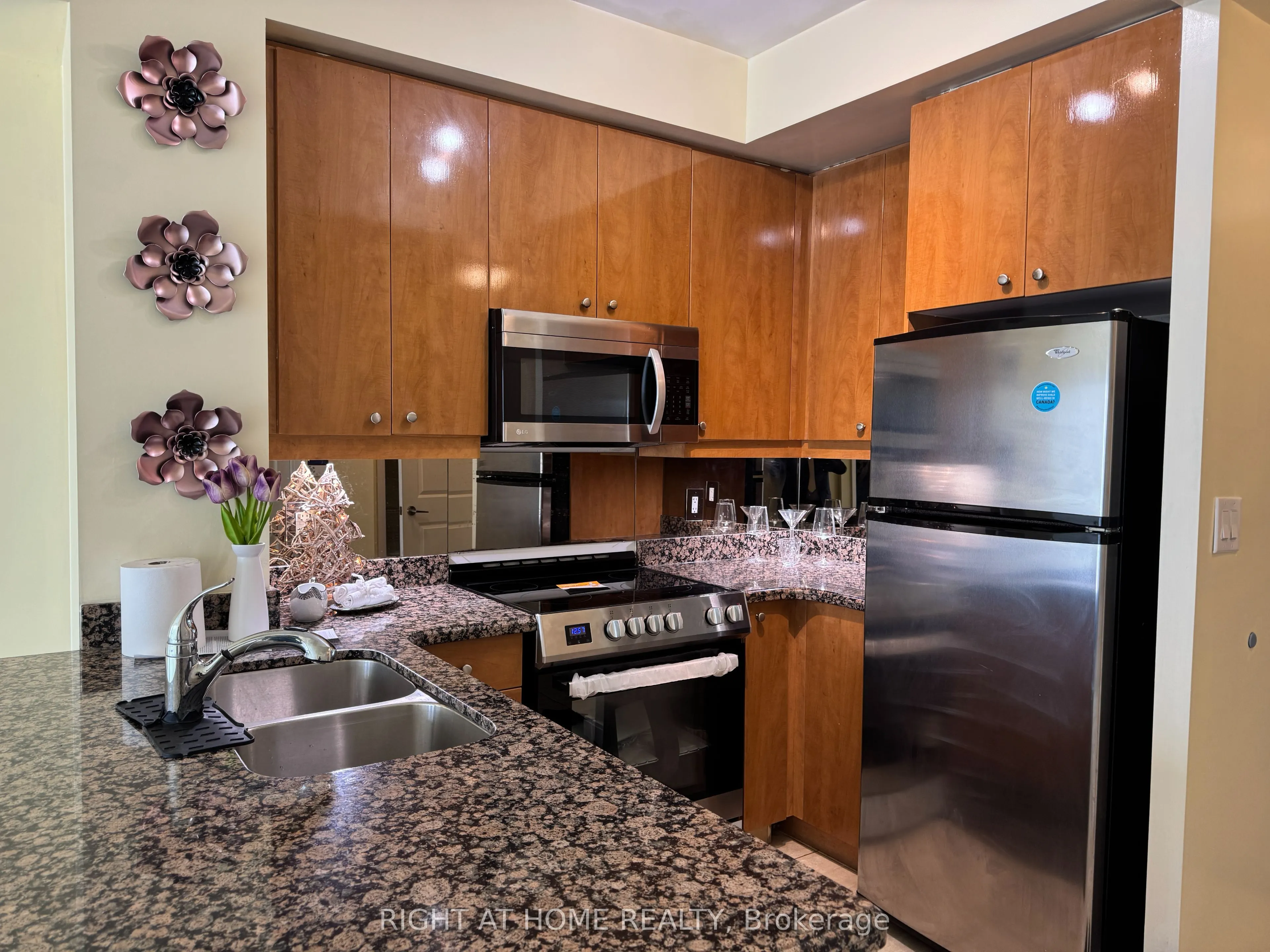 50 Absolute Avenue #1101
