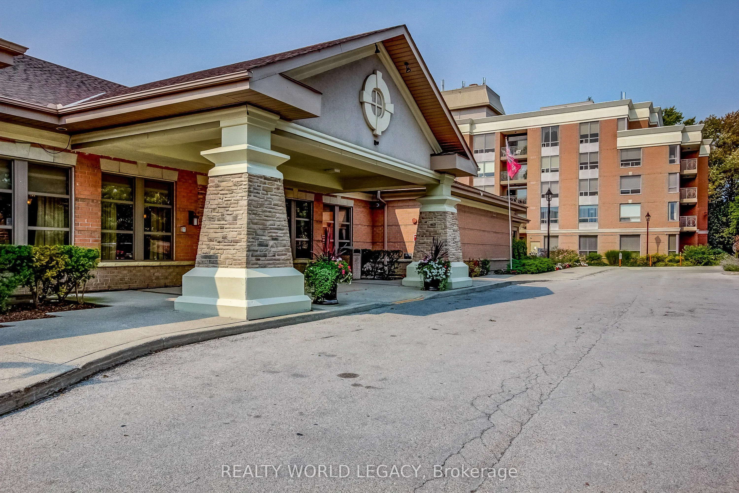 100 Burloak Drive, #1208