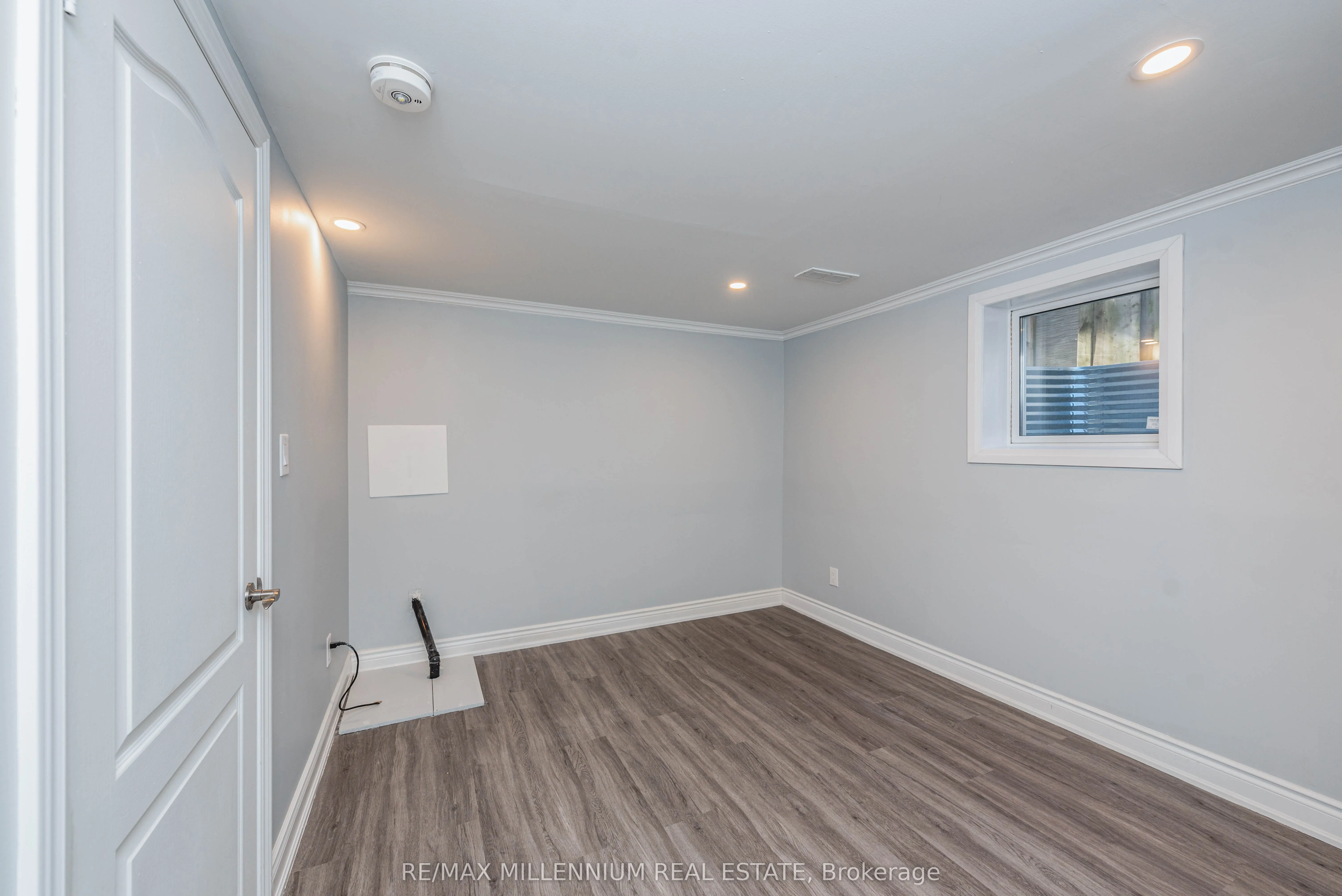 76 Raylawn Crescent