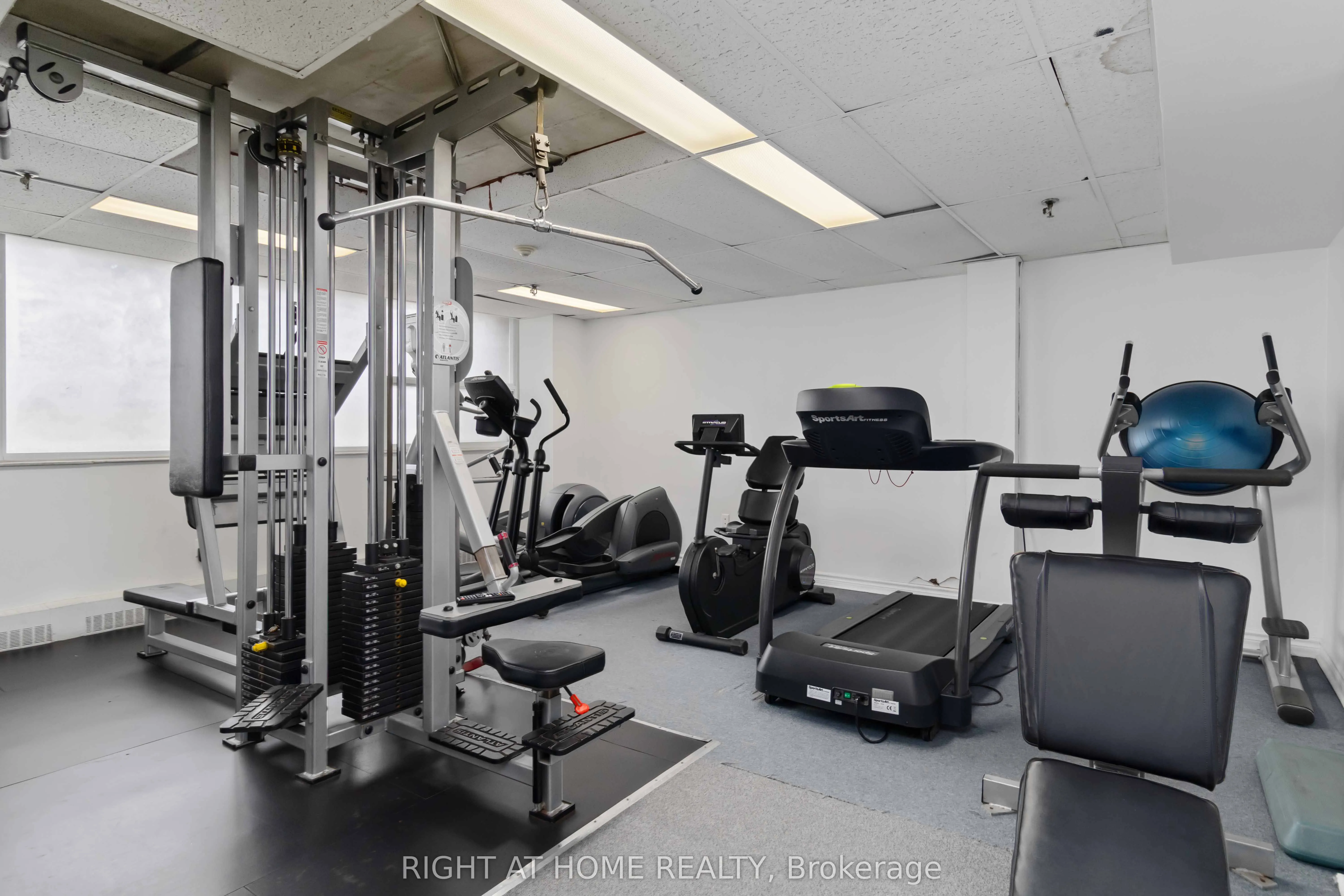 3501 Glen Erin Drive, #1207