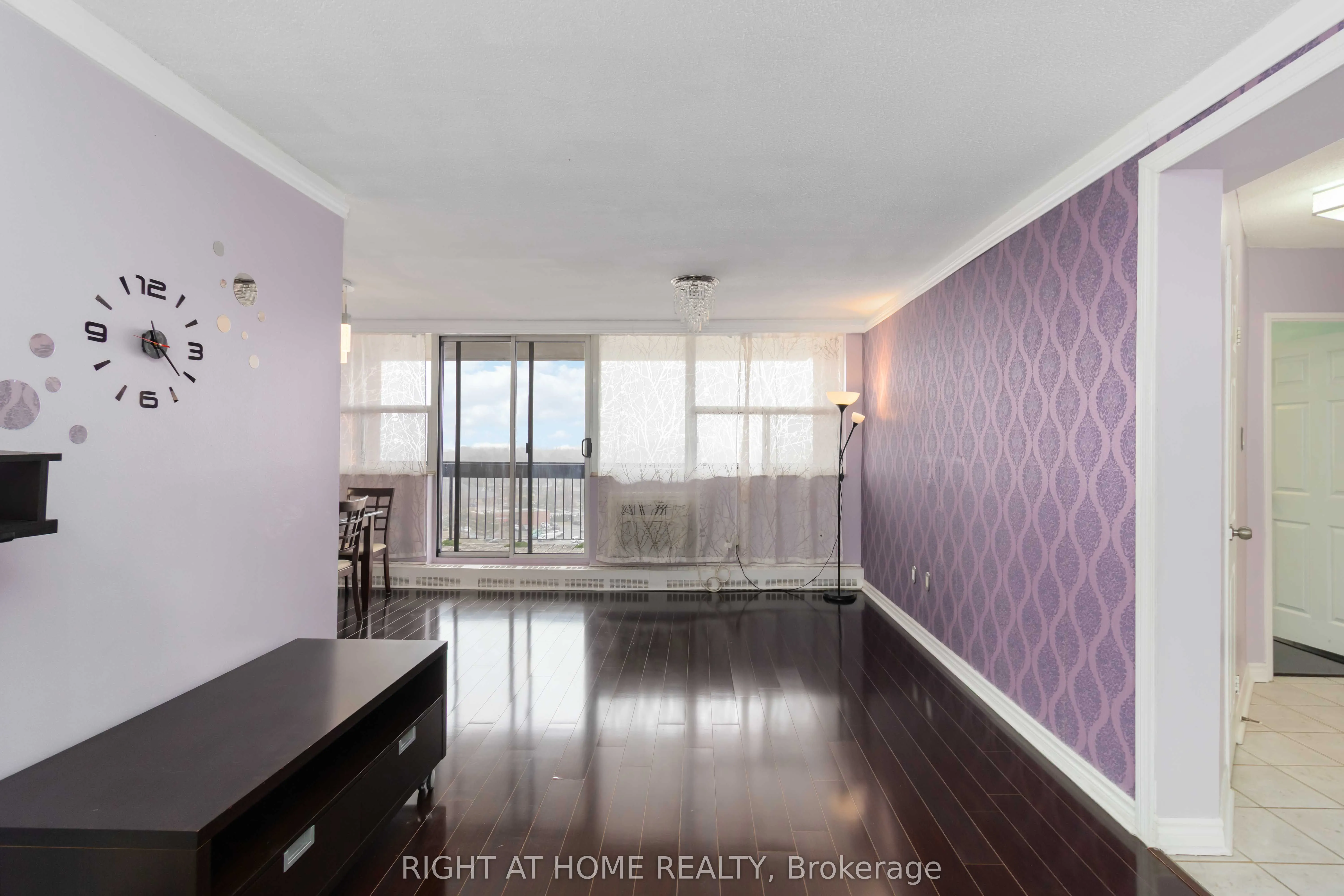 3501 Glen Erin Drive, #1207