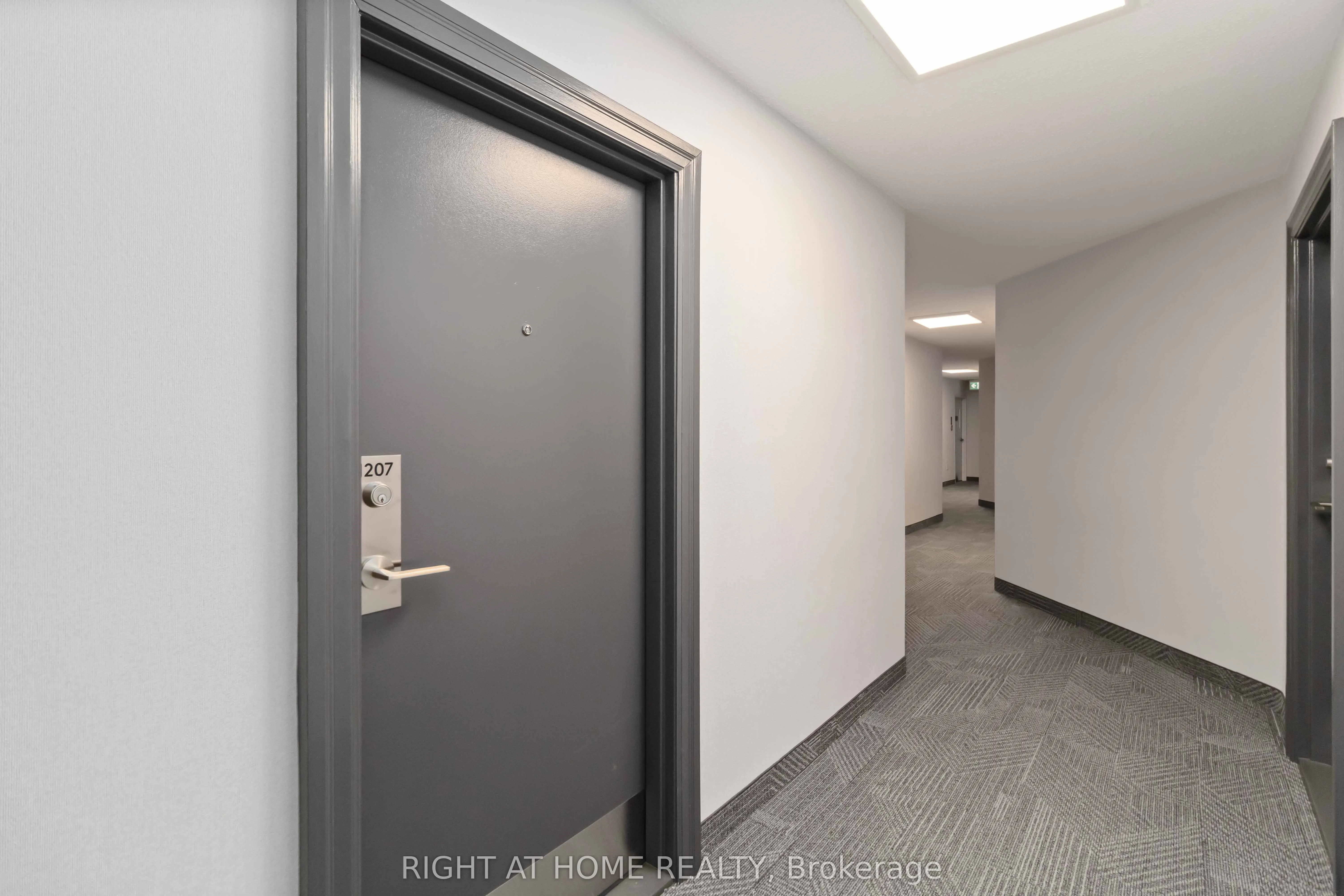 3501 Glen Erin Drive, #1207